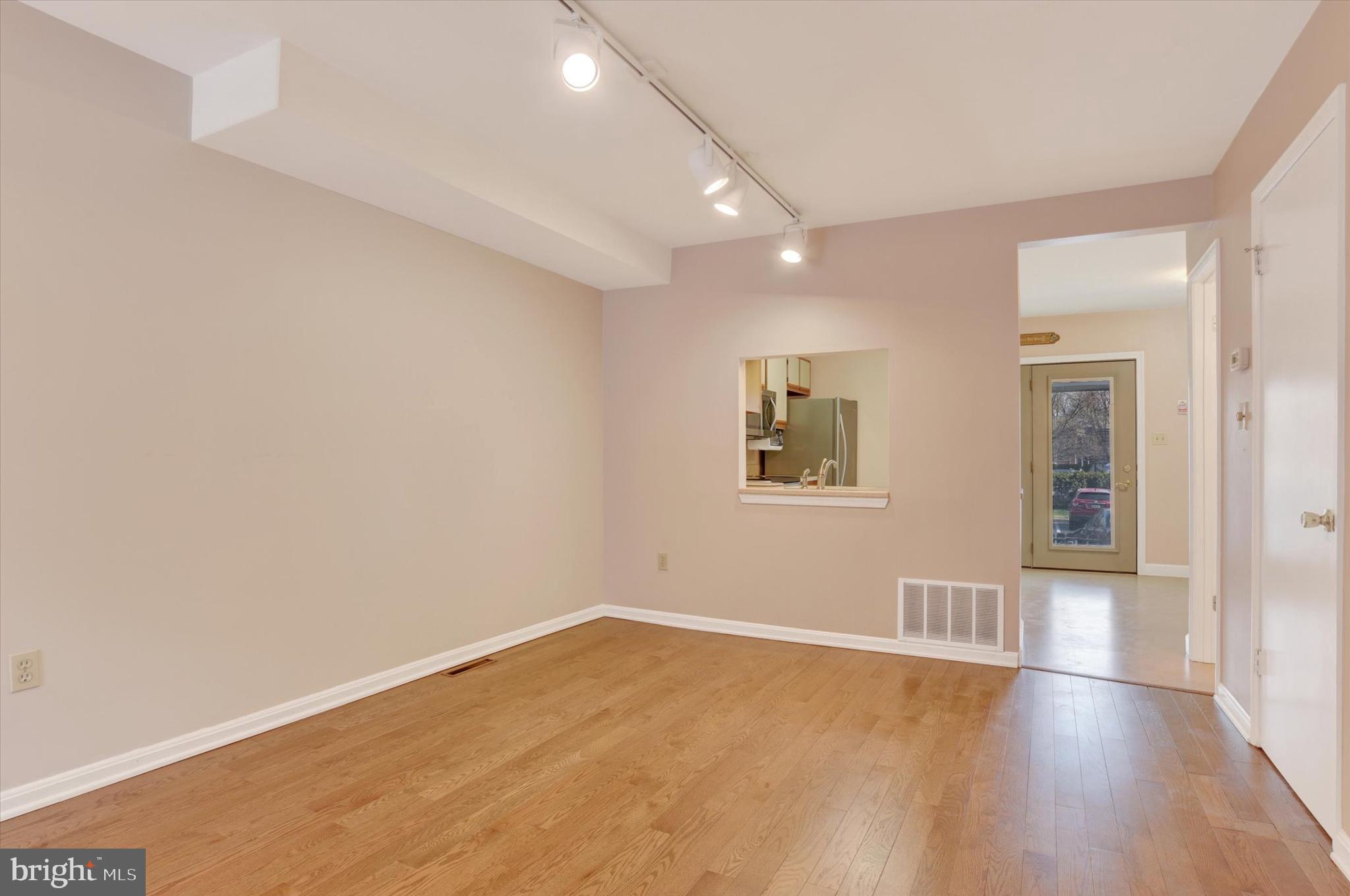 HARRISBURG CITY - Residential