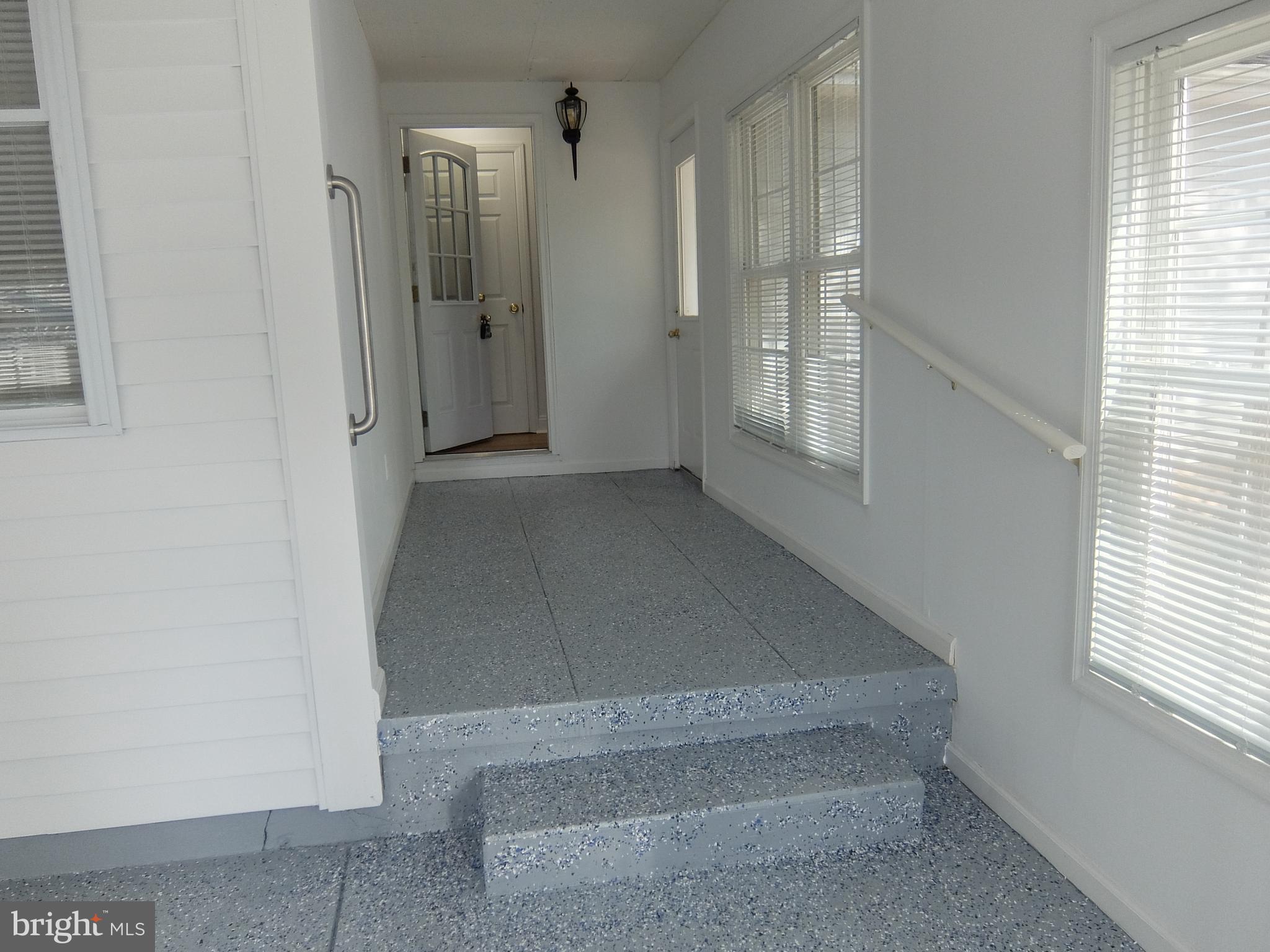 252 N HARRISON STREET