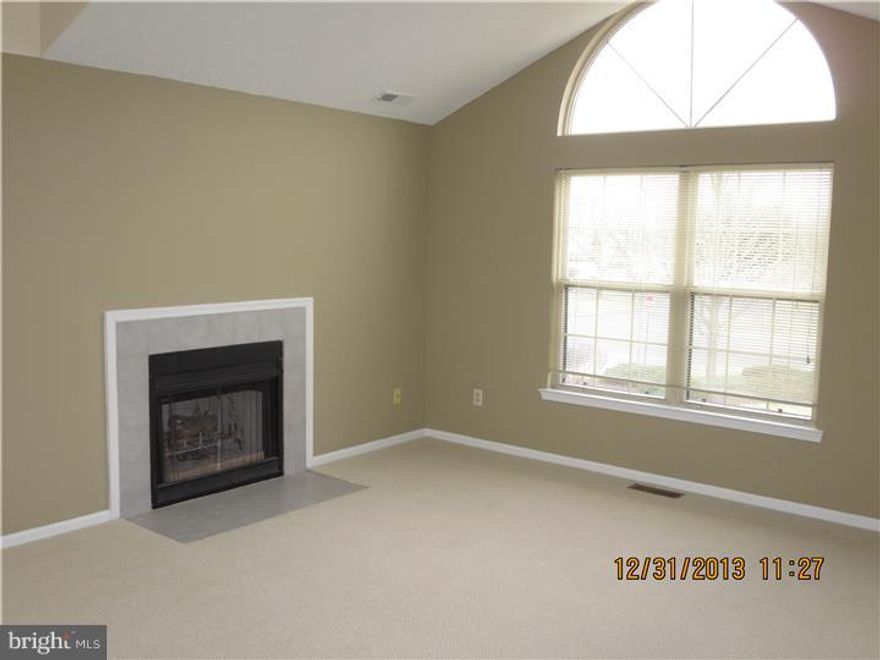 Bright and neutral freshly painted two bedroom two full bath end town home with all of the amenities! Low noise 2nd floor living. Spacious loft and wood burning fireplace for cozy winters. Central air for hot summers. 1450 sq. ft. in Lower Makefield. Washer, dryer and fridge included. Open eat in kitchen with dishwasher and disposal. Master Bed room has a walk in closet and a large Master Bath. 2nd full bath for guests and entertaining. Association amenities include a pool, club house and tennis courts. Ample storage space. Easy access to all major highways and rail stations. Minutes from I95, Rt 1 the turnpike and bridges to New Jersey. No pets. Take a look today!!!