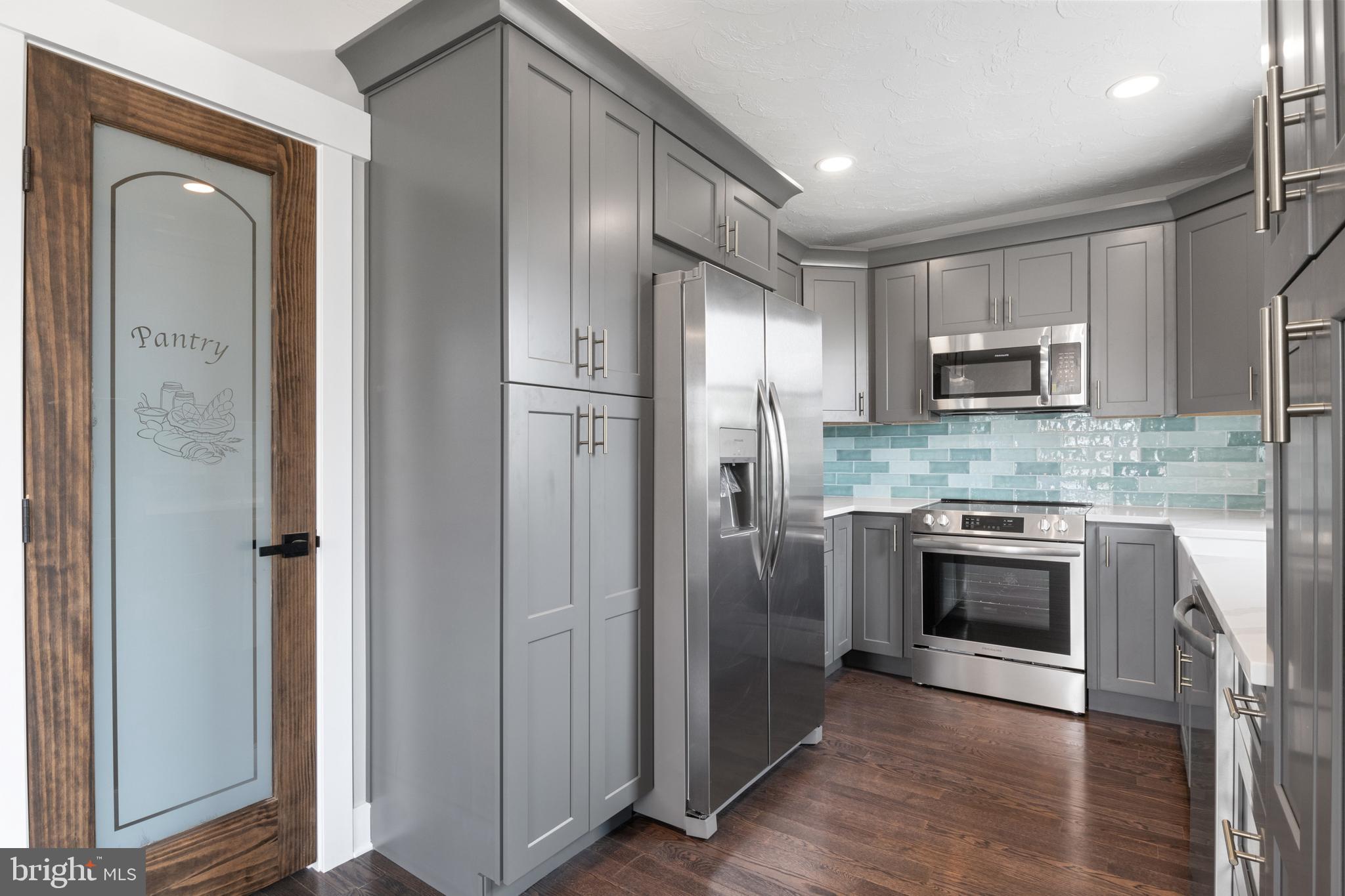 NEW OXFORD - Residential