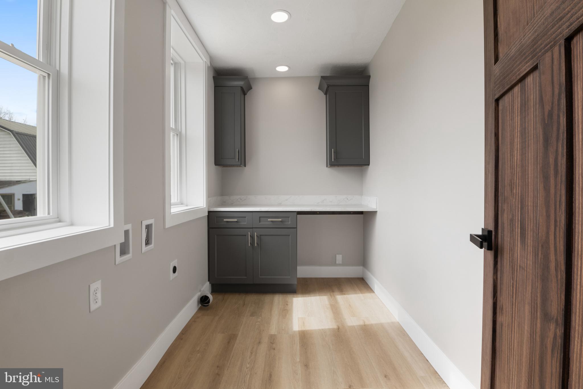 NEW OXFORD - Residential