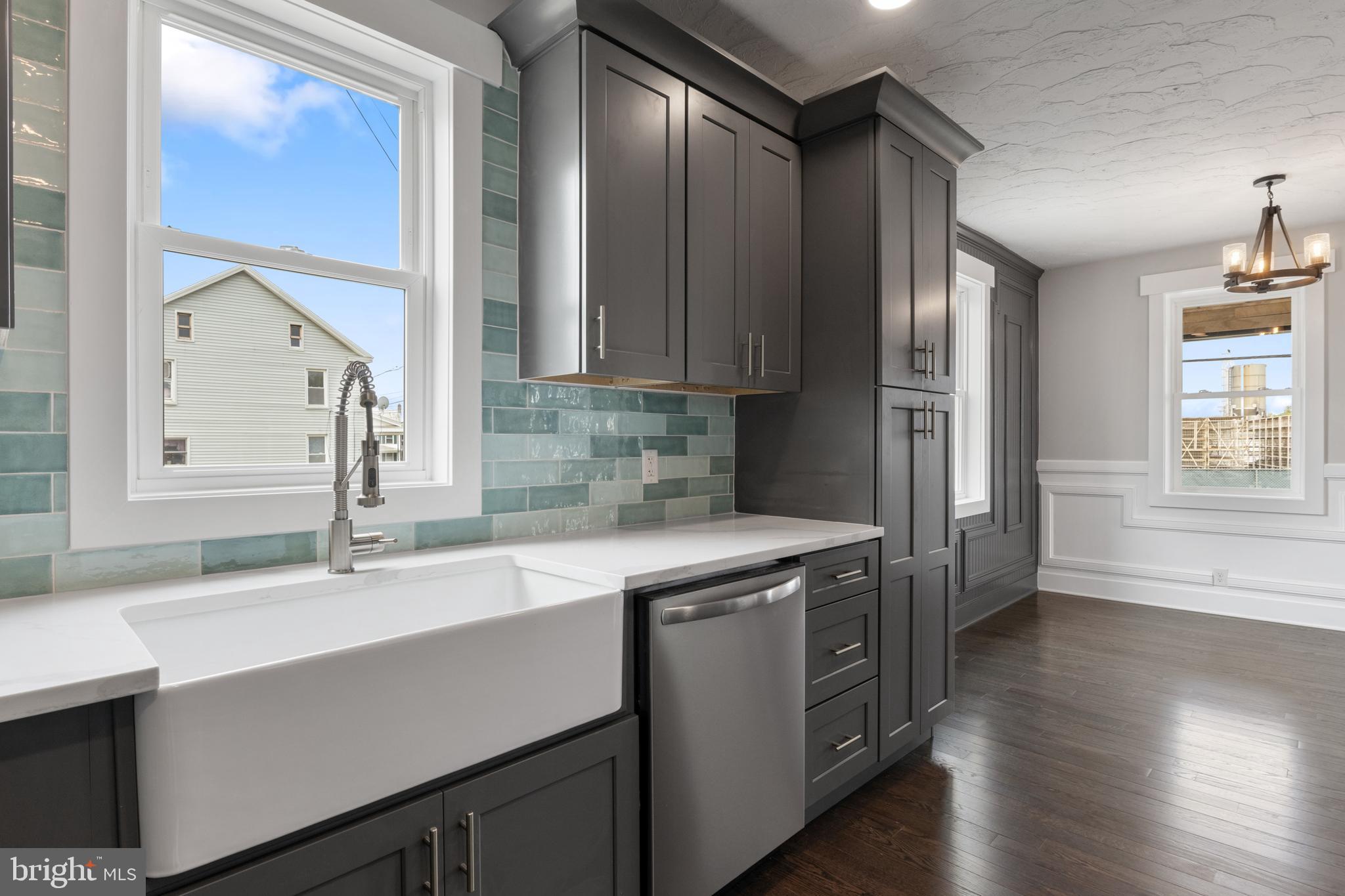 NEW OXFORD - Residential