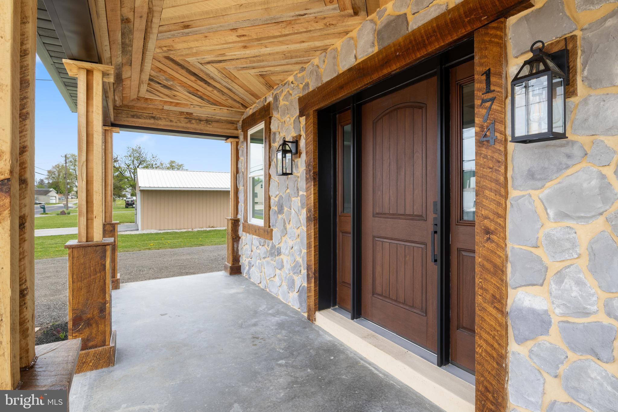 NEW OXFORD - Residential