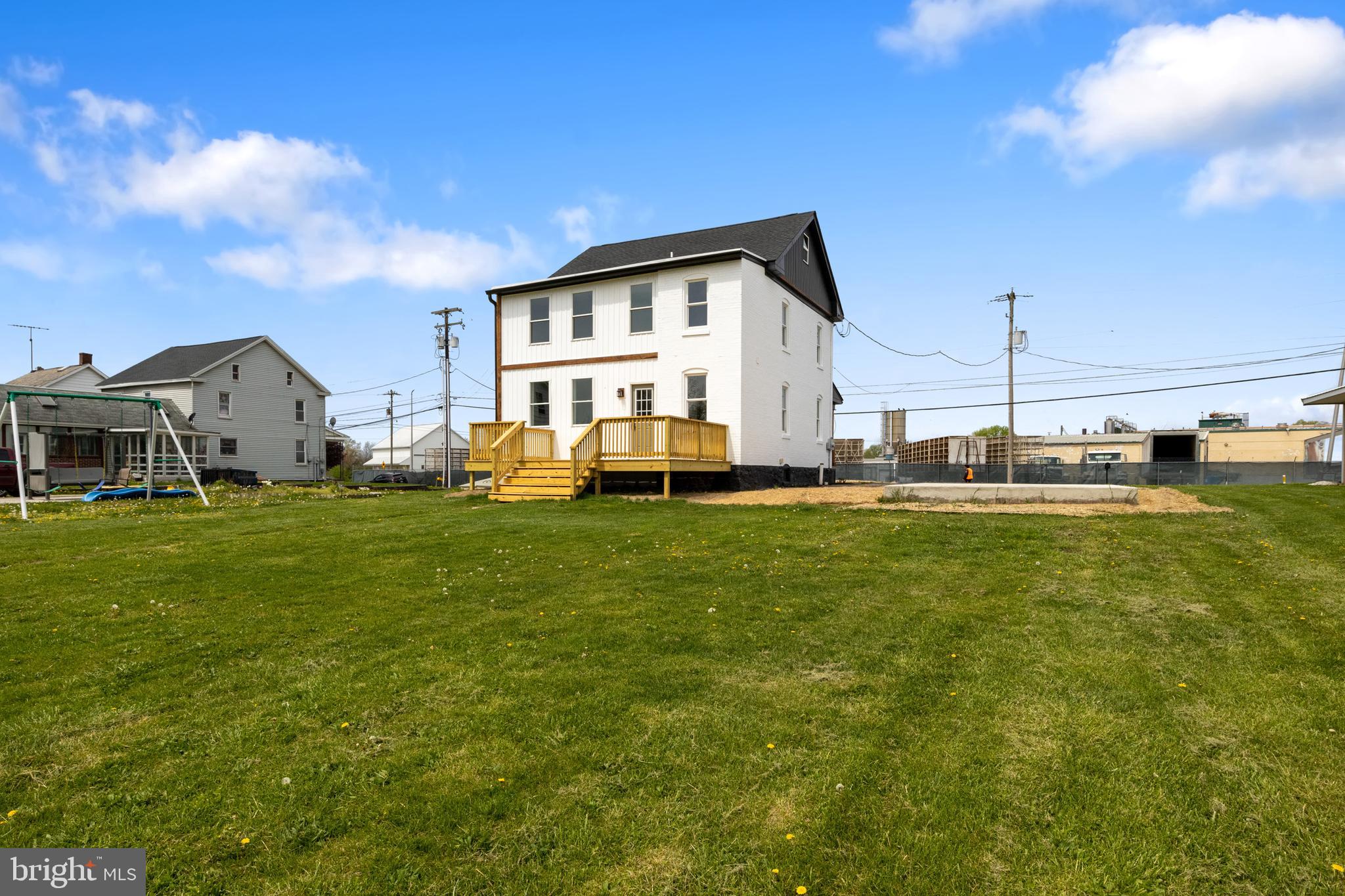 NEW OXFORD - Residential