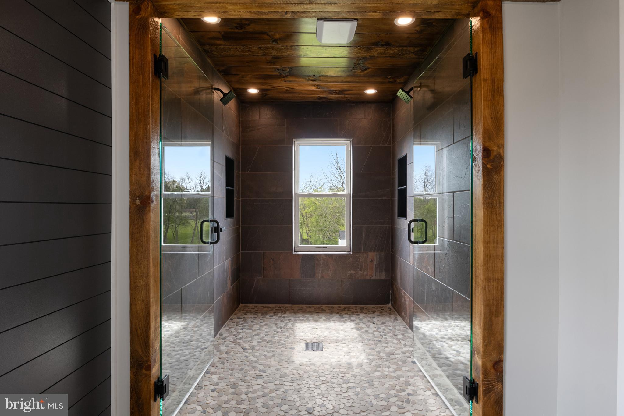 NEW OXFORD - Residential