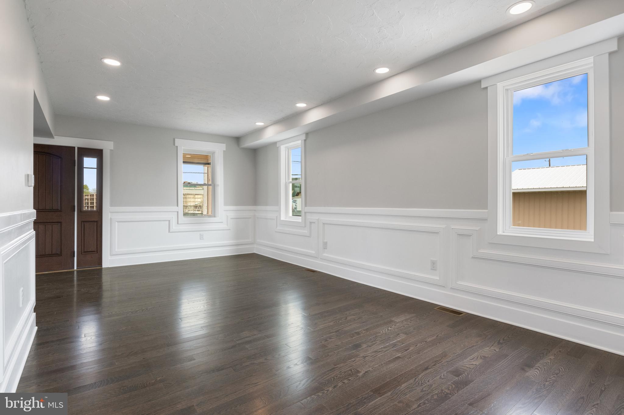 NEW OXFORD - Residential