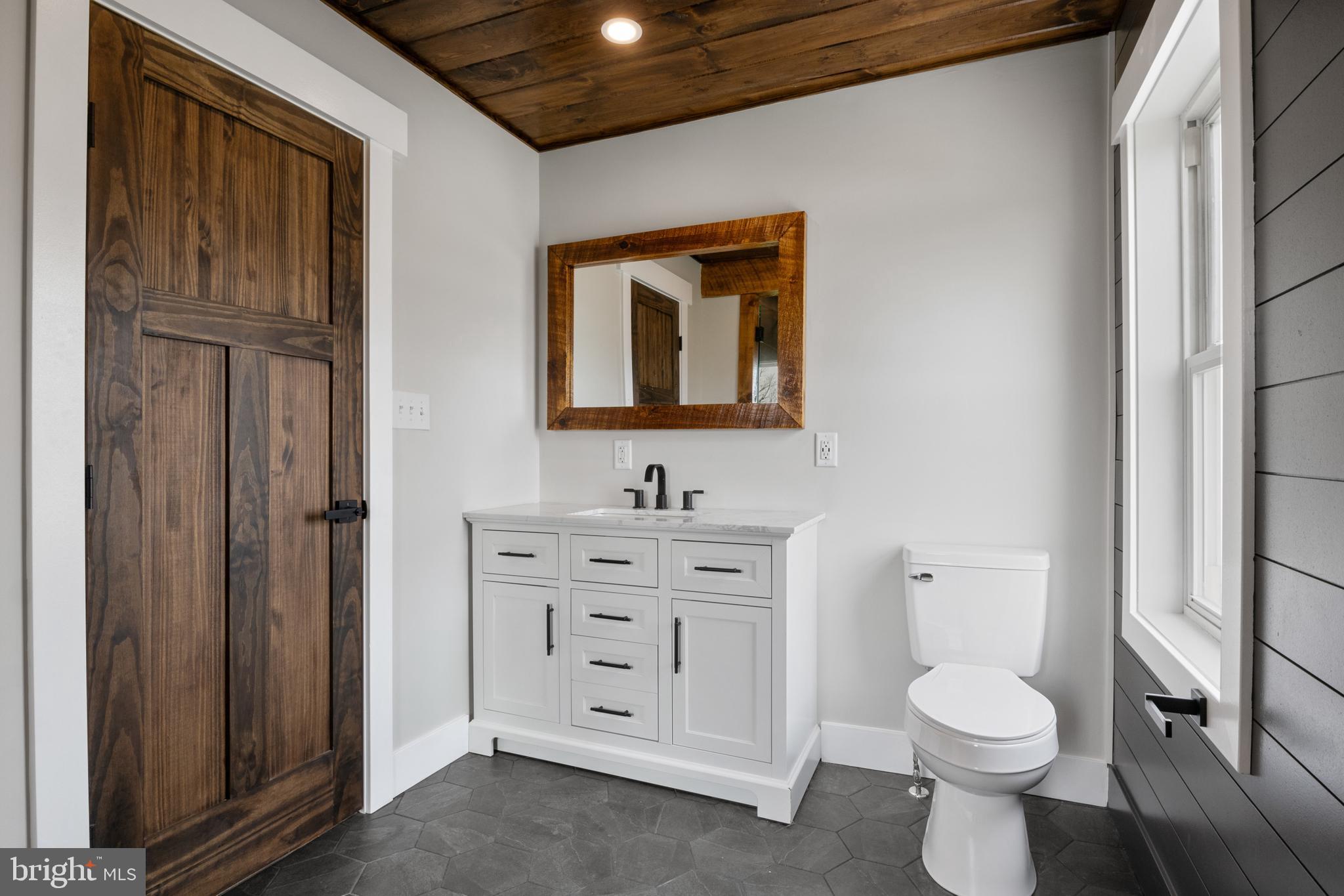 NEW OXFORD - Residential