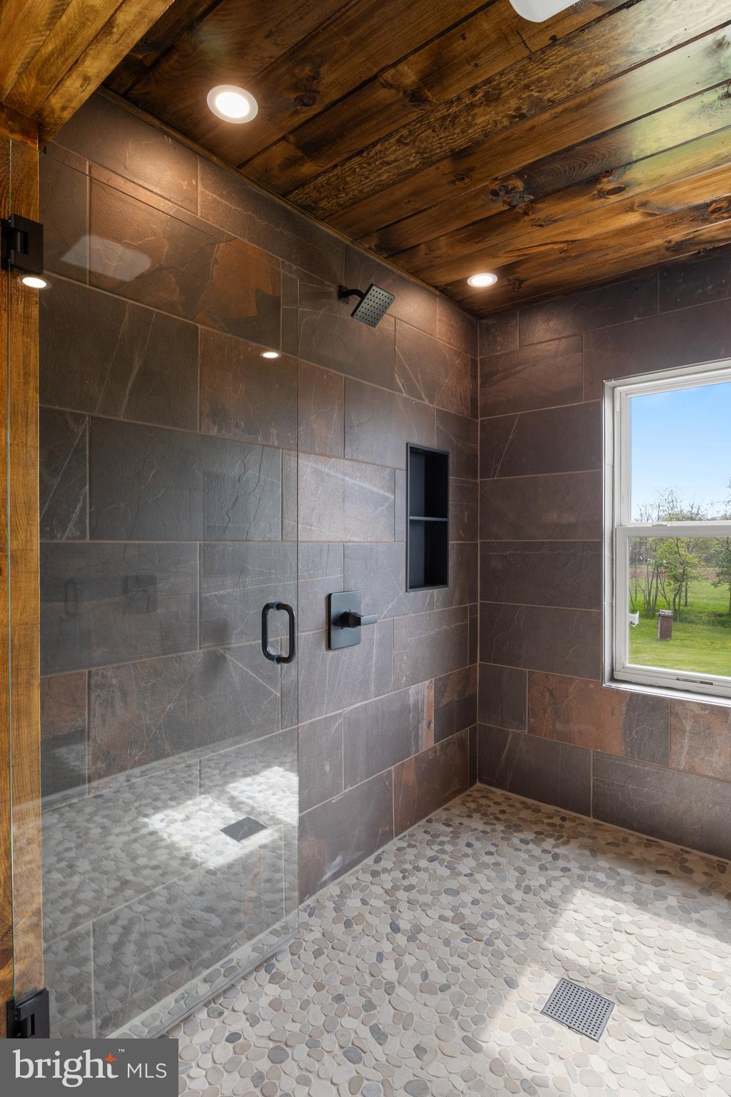 NEW OXFORD - Residential