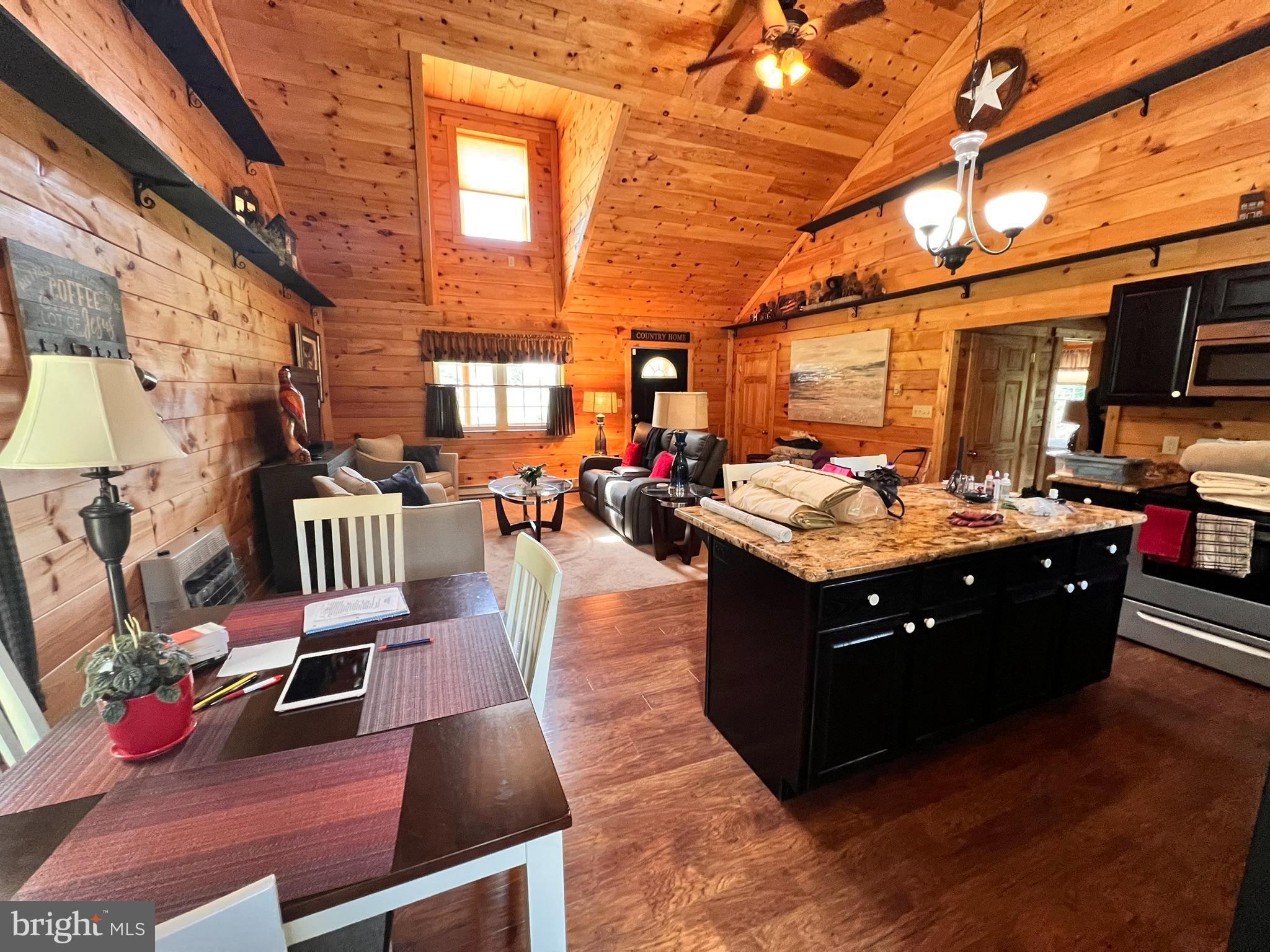 ELIZABETHVILLE BOROUGH - Residential