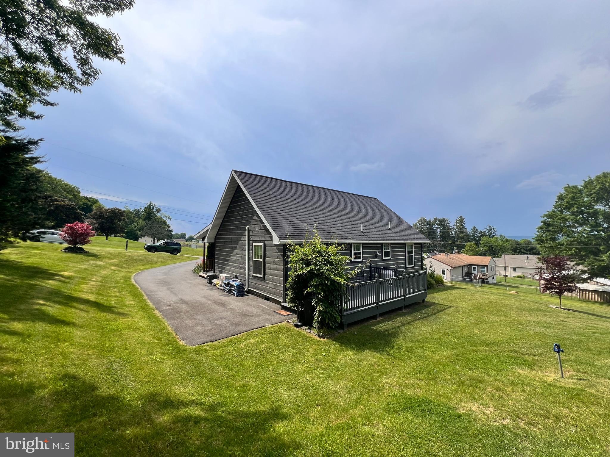 ELIZABETHVILLE BOROUGH - Residential