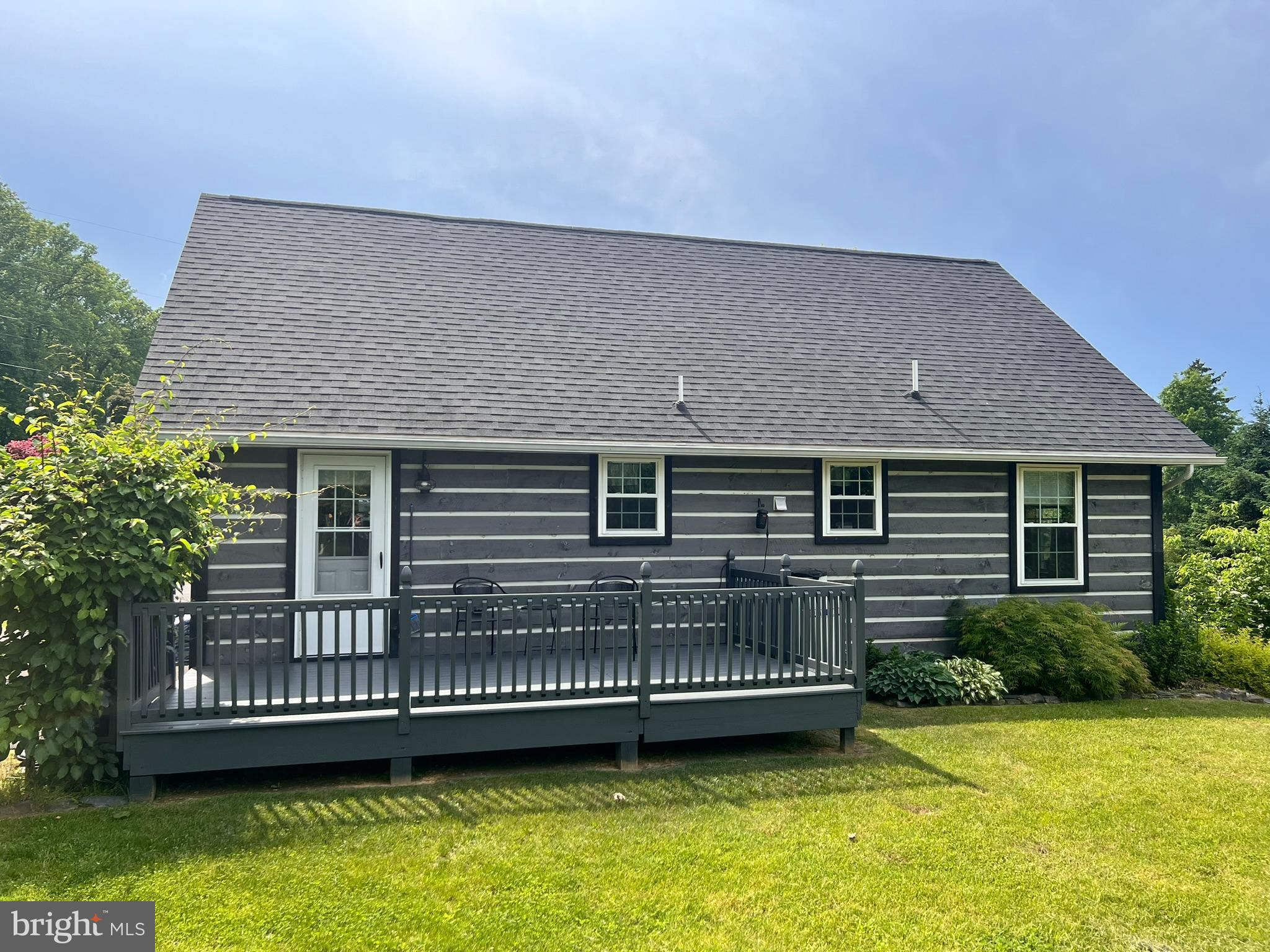 ELIZABETHVILLE BOROUGH - Residential