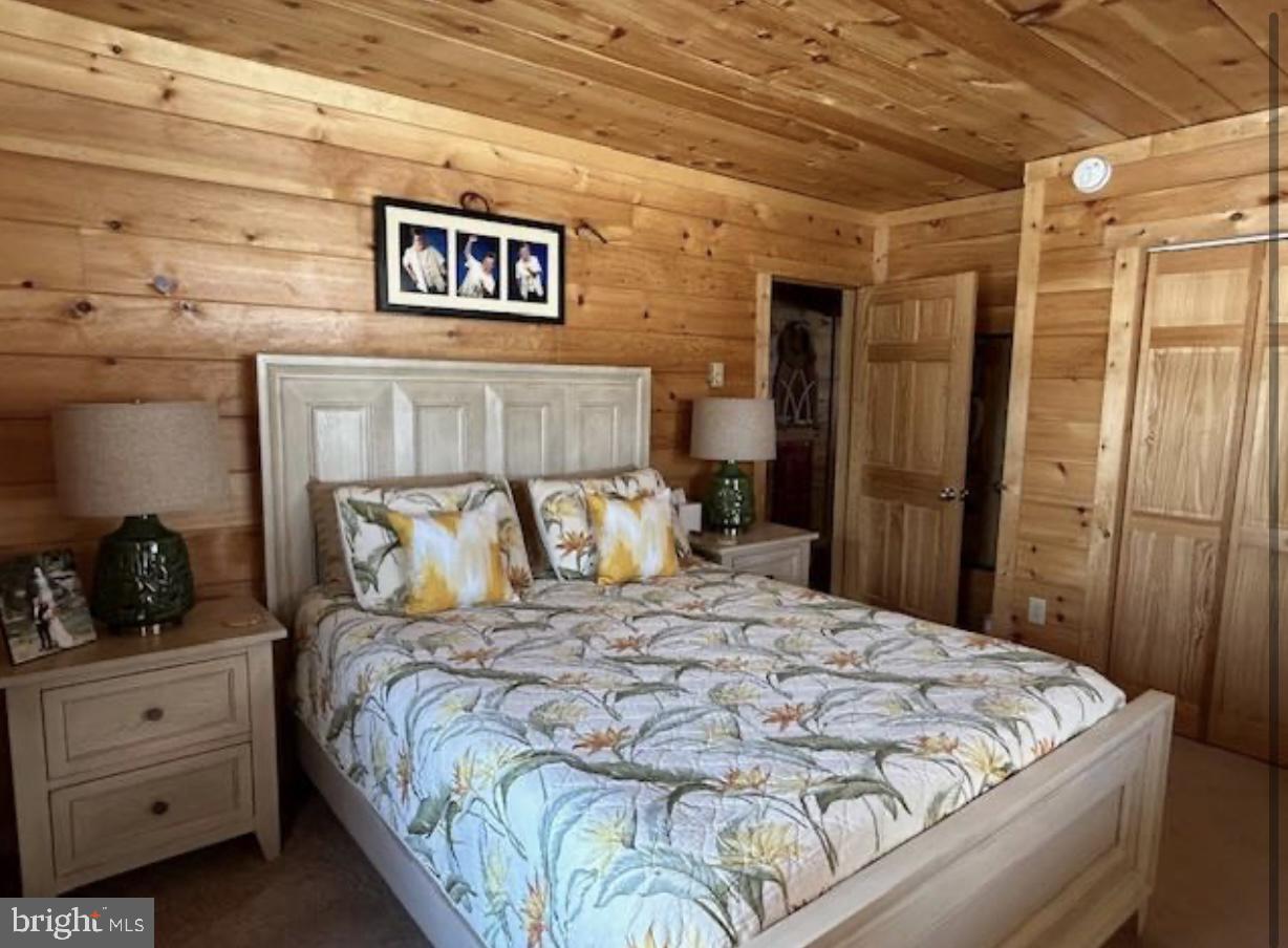 ELIZABETHVILLE BOROUGH - Residential