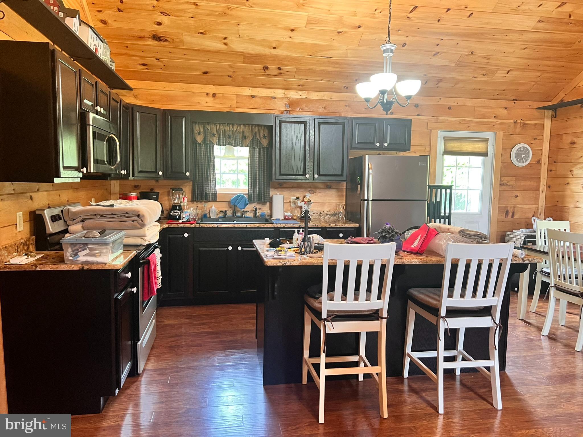 ELIZABETHVILLE BOROUGH - Residential