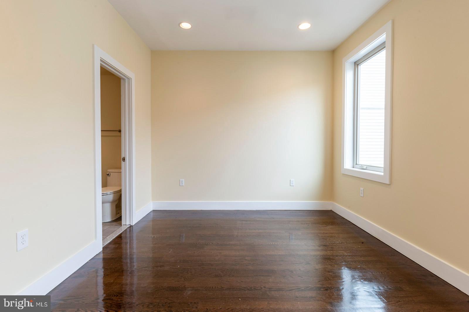 FRANCISVILLE - Residential Lease