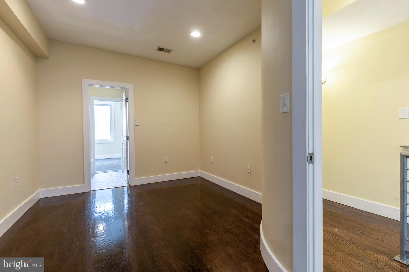 FRANCISVILLE - Residential Lease