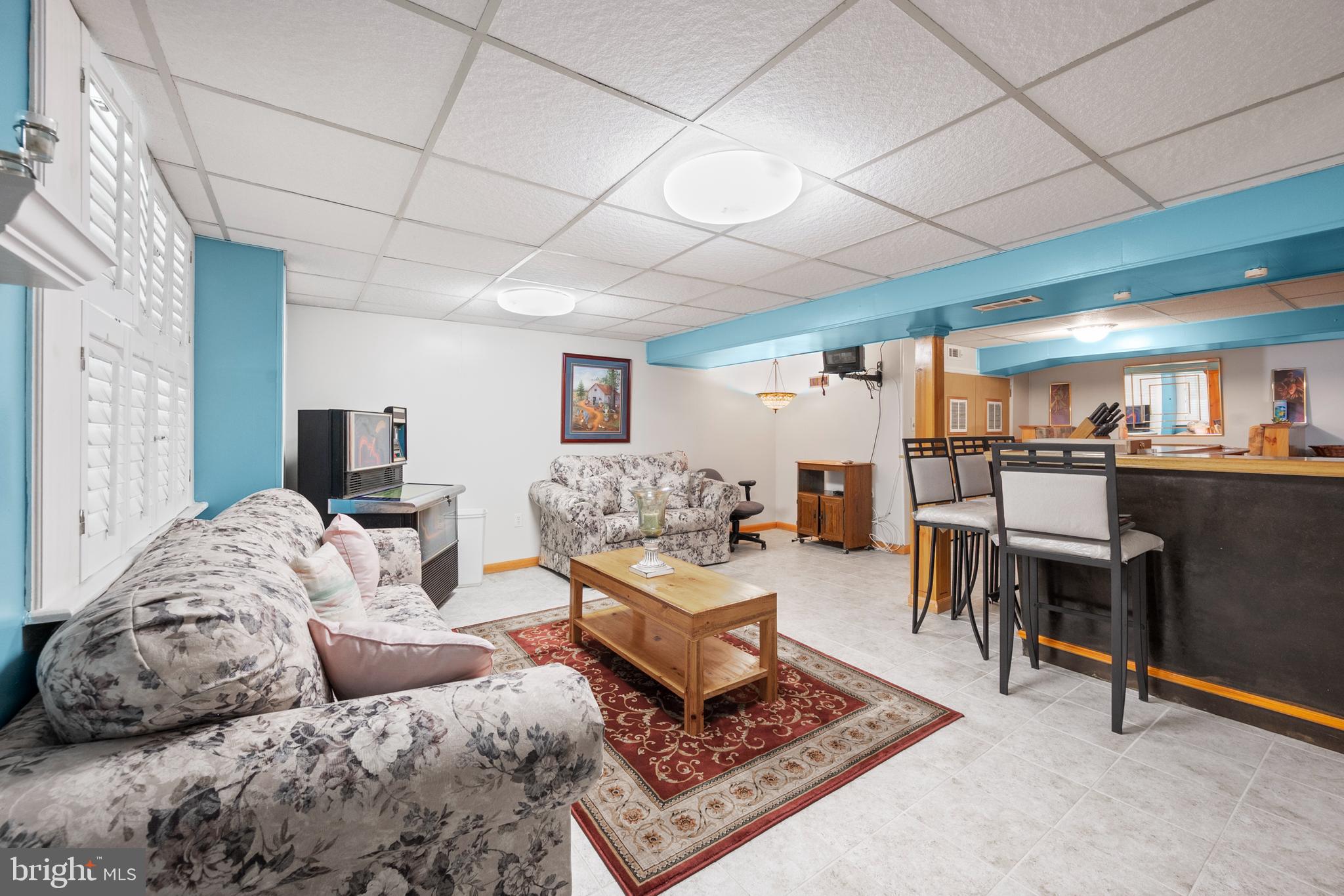 WINDSOR MILL - Residential