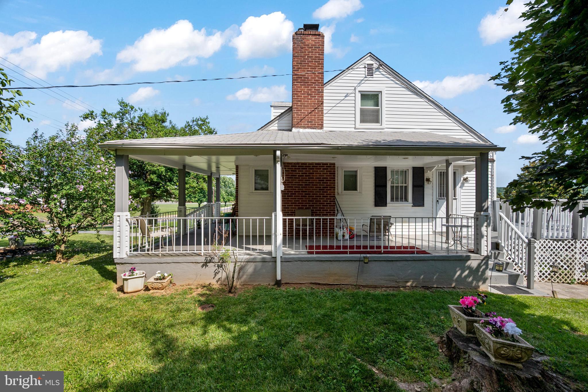 WINDSOR MILL - Residential