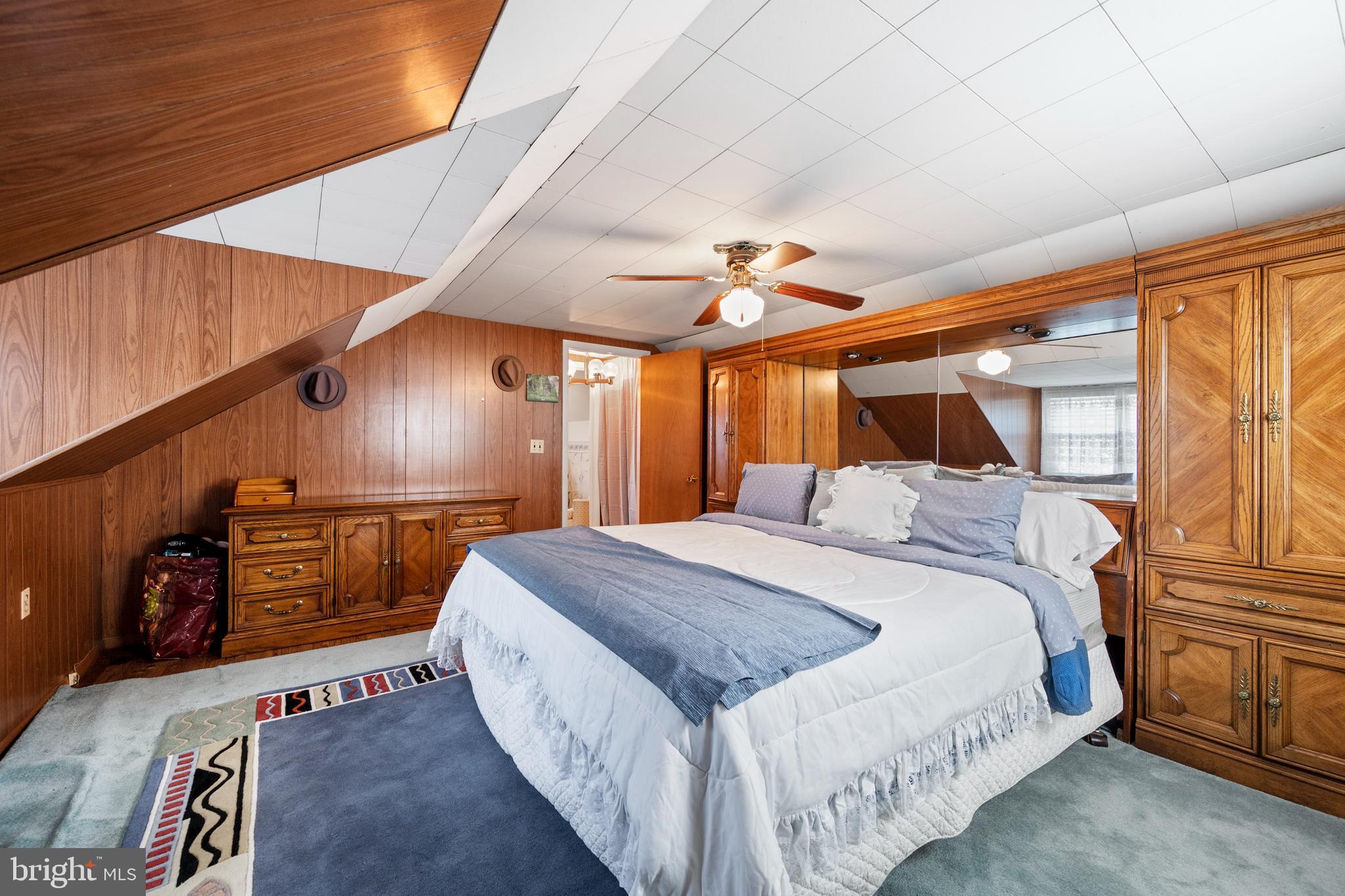 WINDSOR MILL - Residential