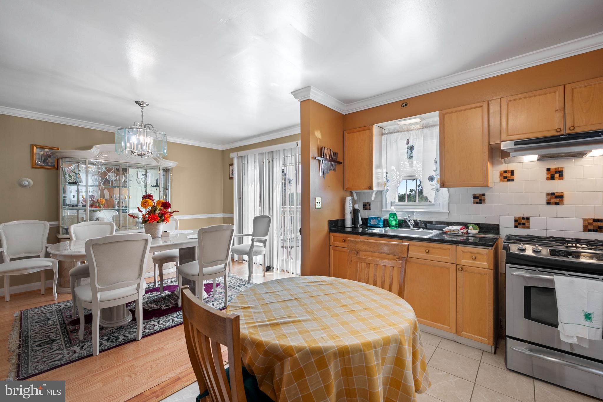 WINDSOR MILL - Residential