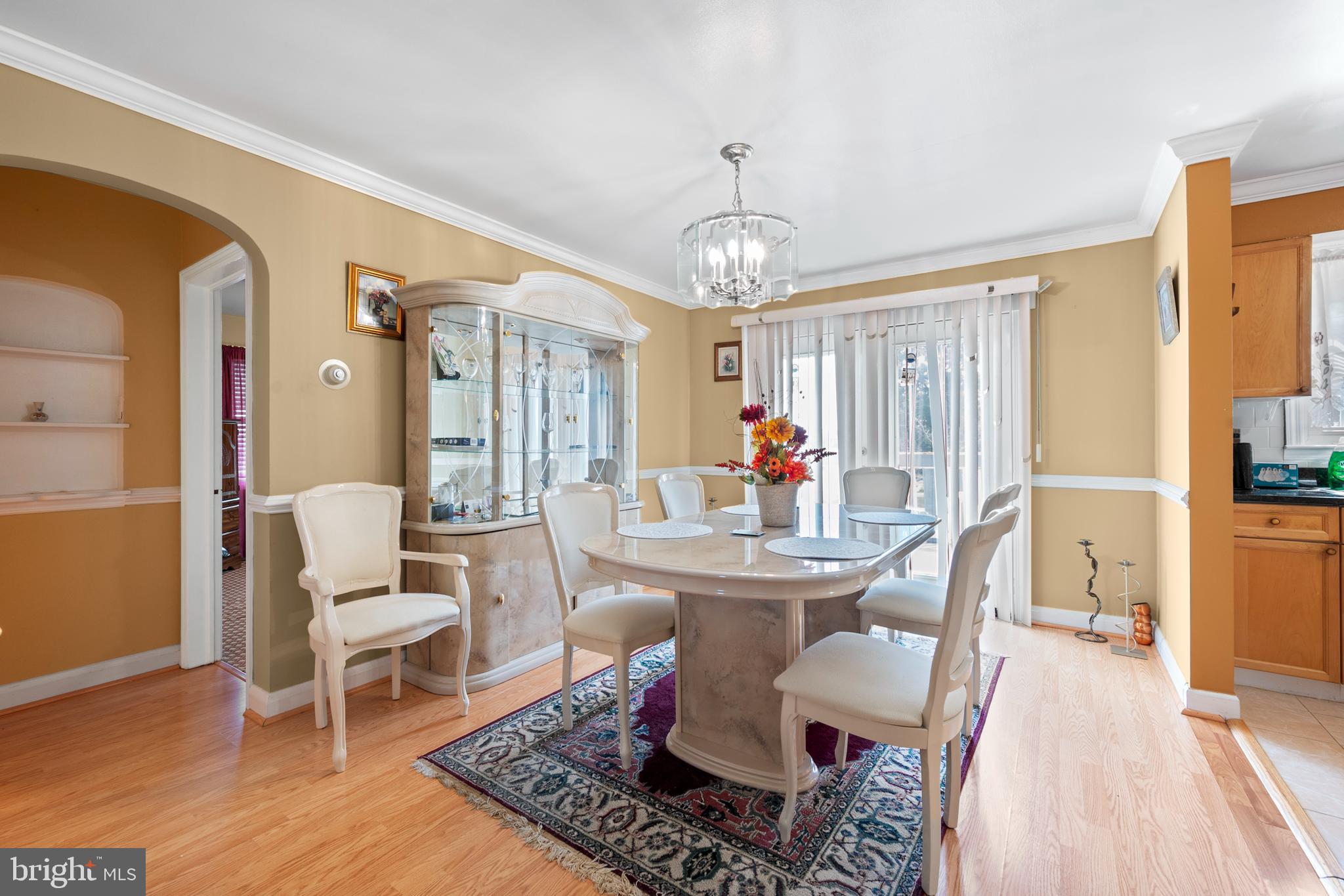 WINDSOR MILL - Residential