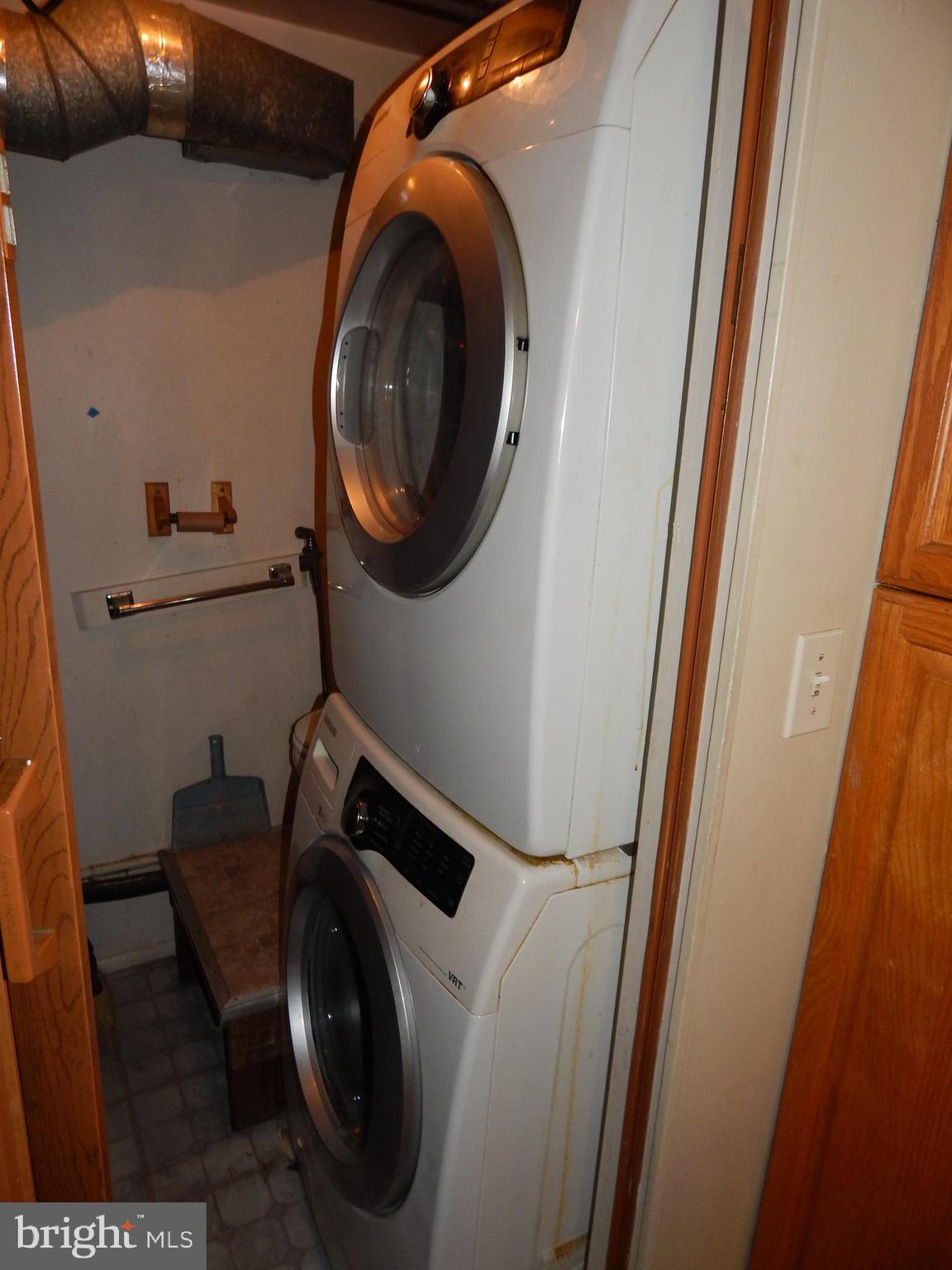 NORTH POINT VILLAGE - Residential