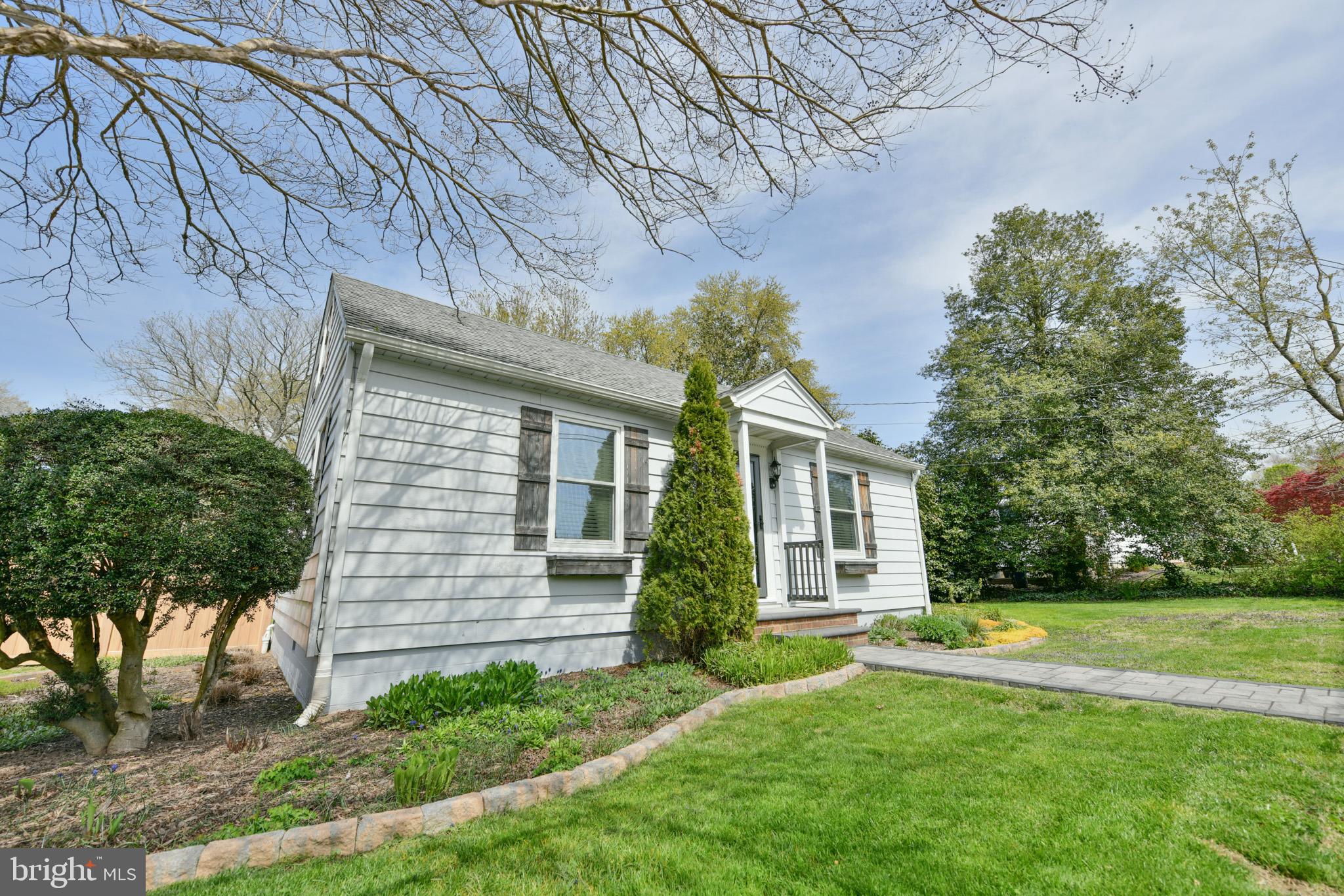 CENTREVILLE HEIGHTS - Residential