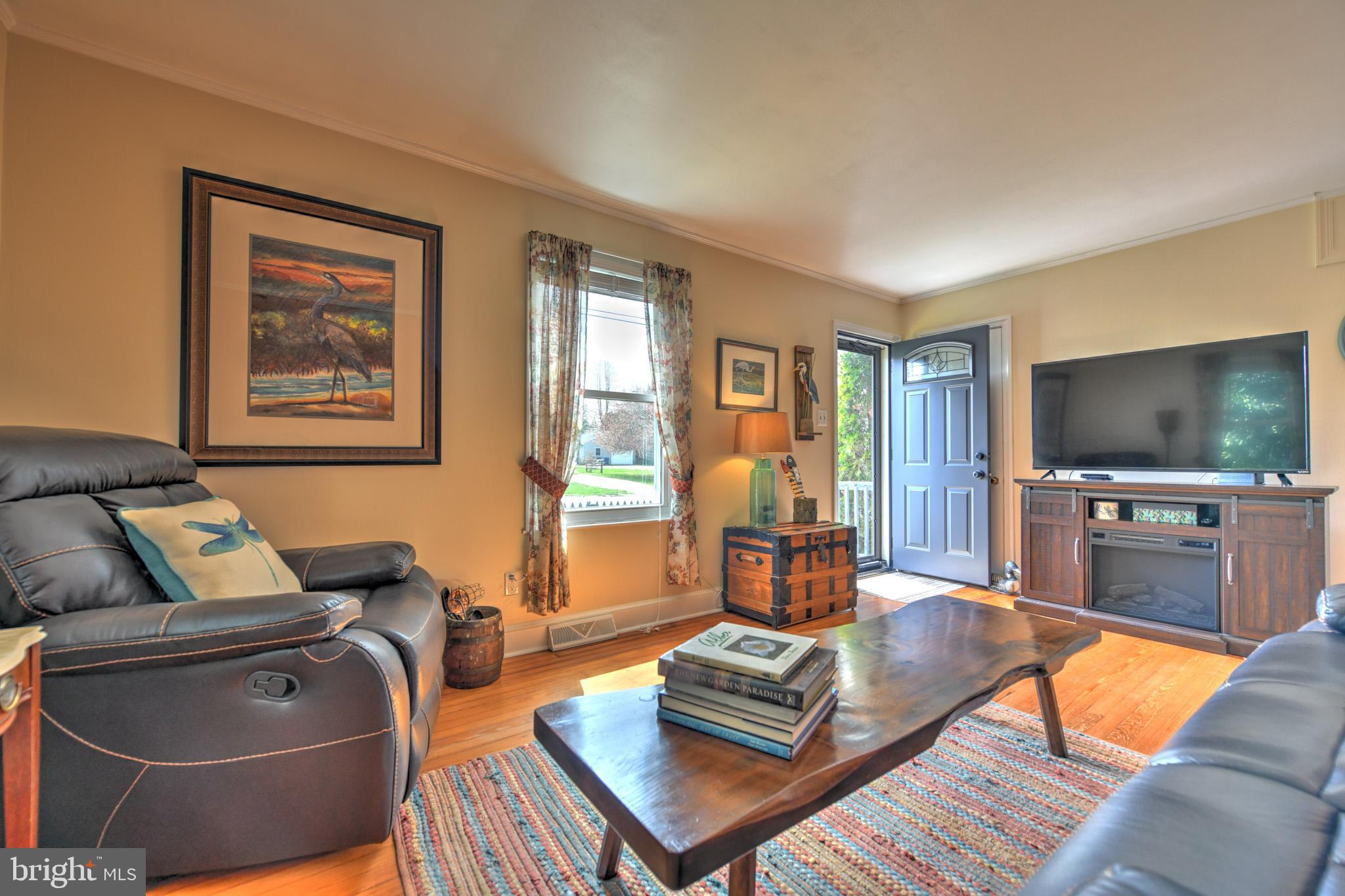 CENTREVILLE HEIGHTS - Residential