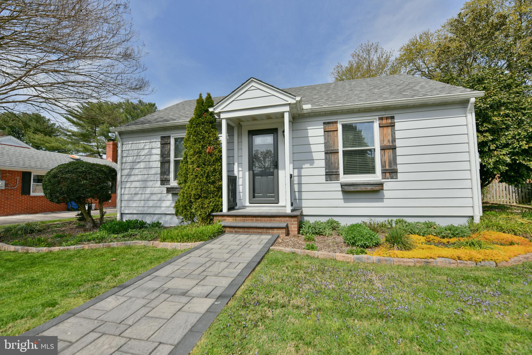 CENTREVILLE HEIGHTS - Residential