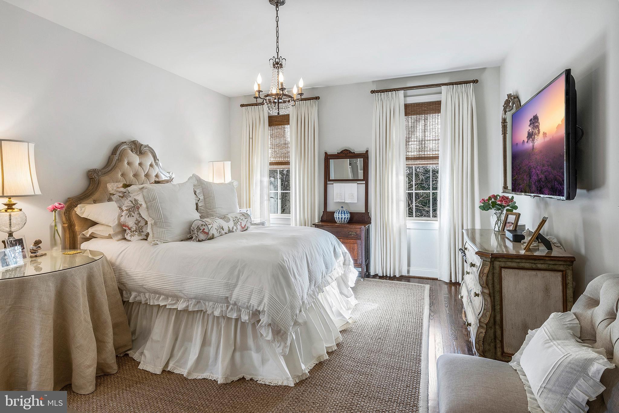 RADNOR WALK - Residential