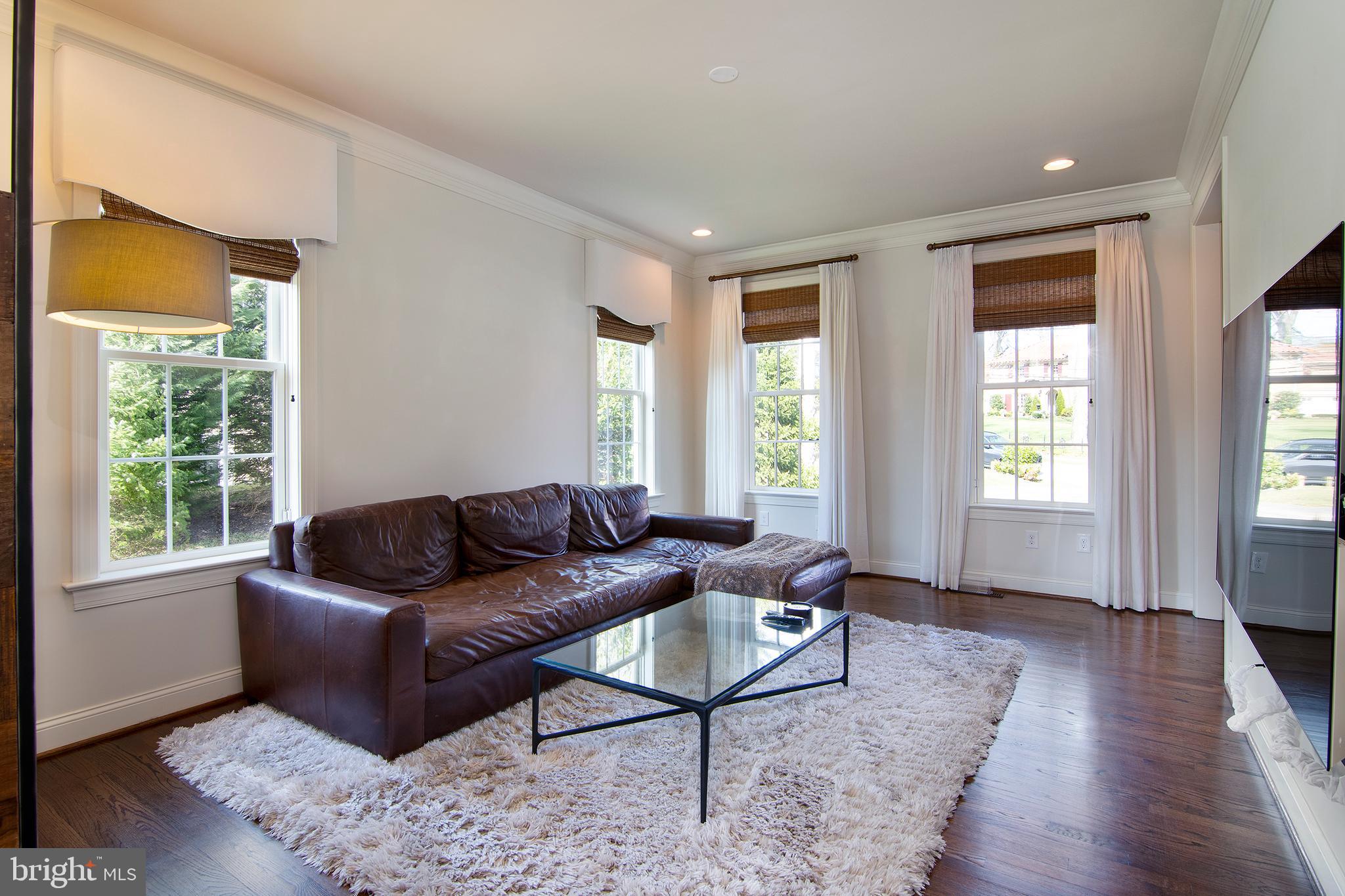 RADNOR WALK - Residential