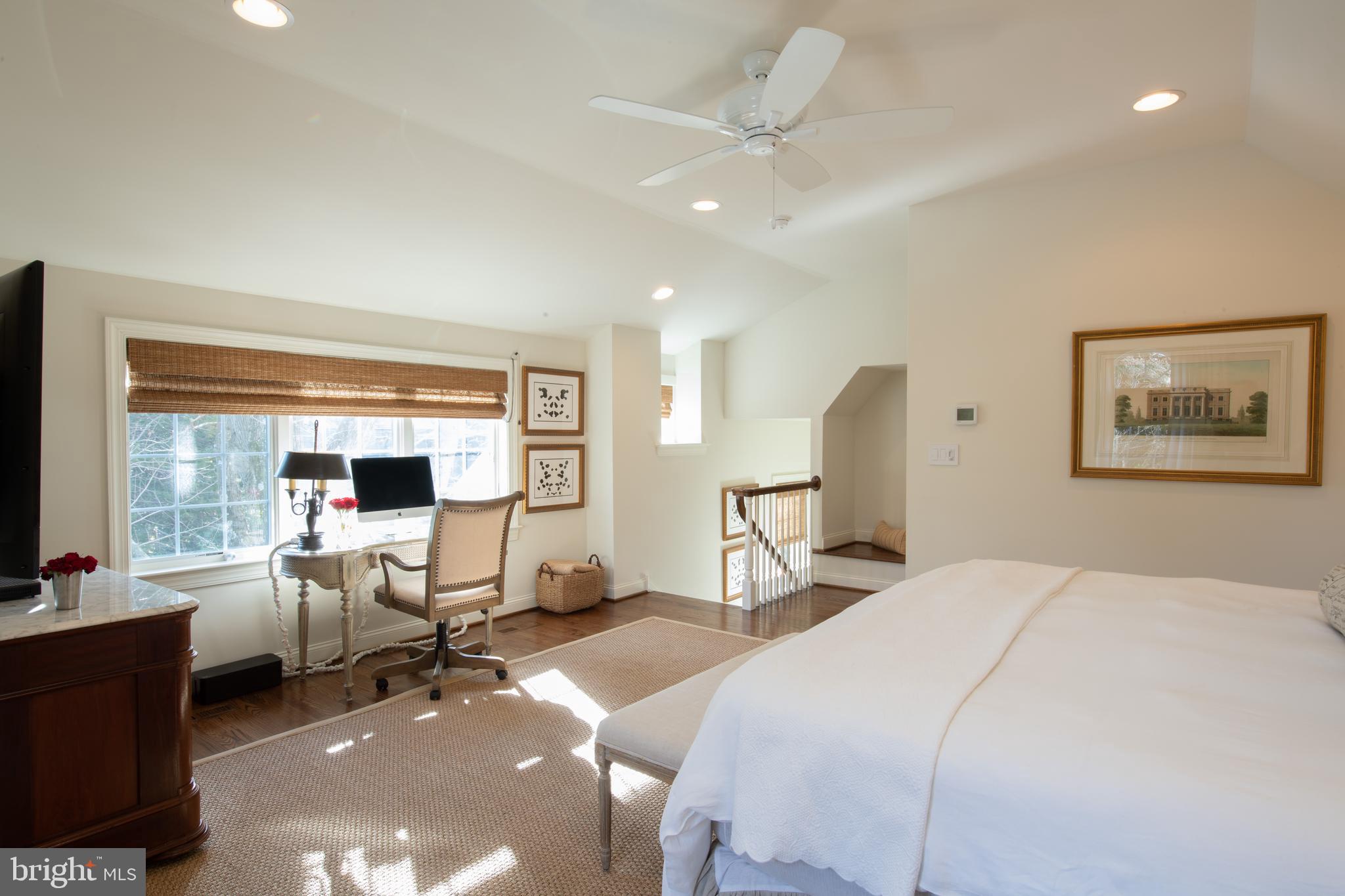 RADNOR WALK - Residential