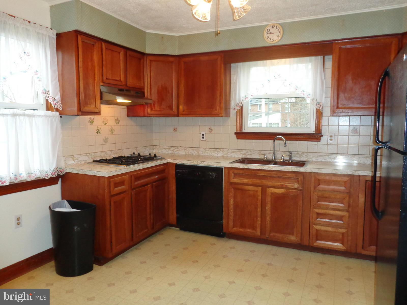 VILLA CRESTA - Residential