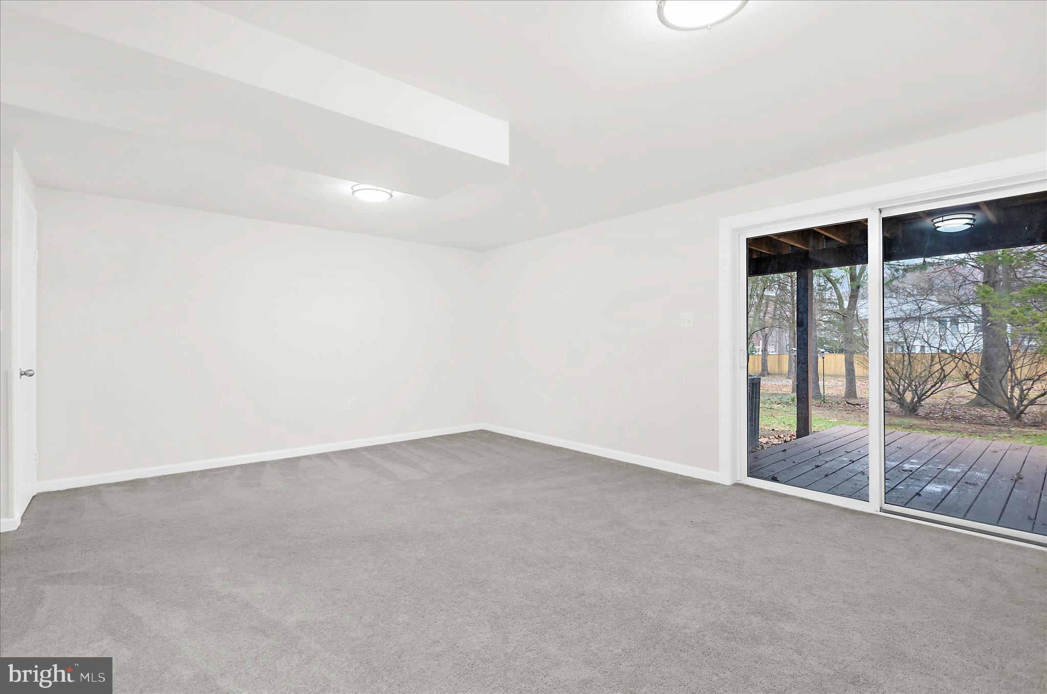 ULMSTEAD GARDENS - Residential