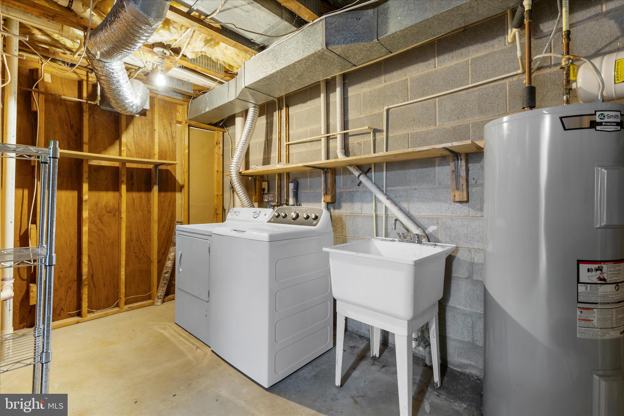 ULMSTEAD GARDENS - Residential