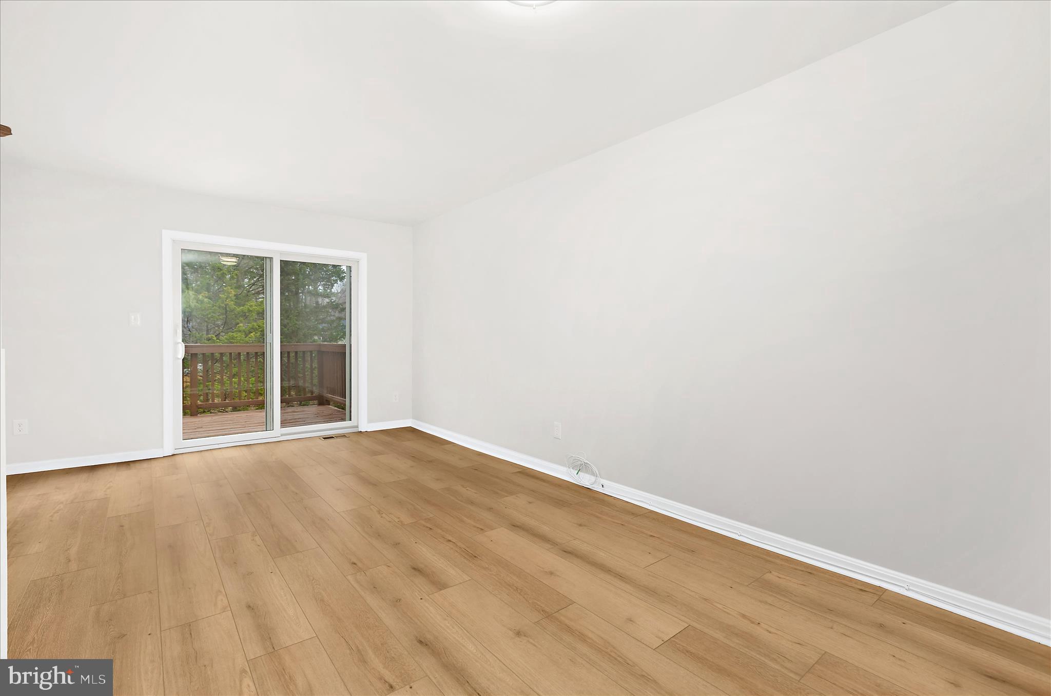 ULMSTEAD GARDENS - Residential