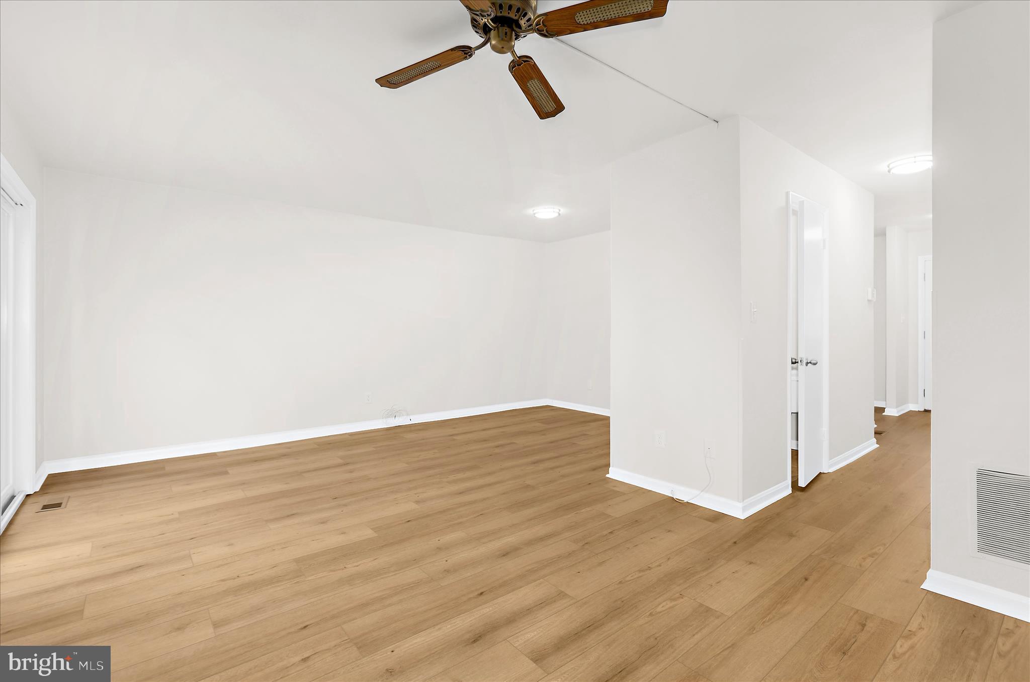 ULMSTEAD GARDENS - Residential