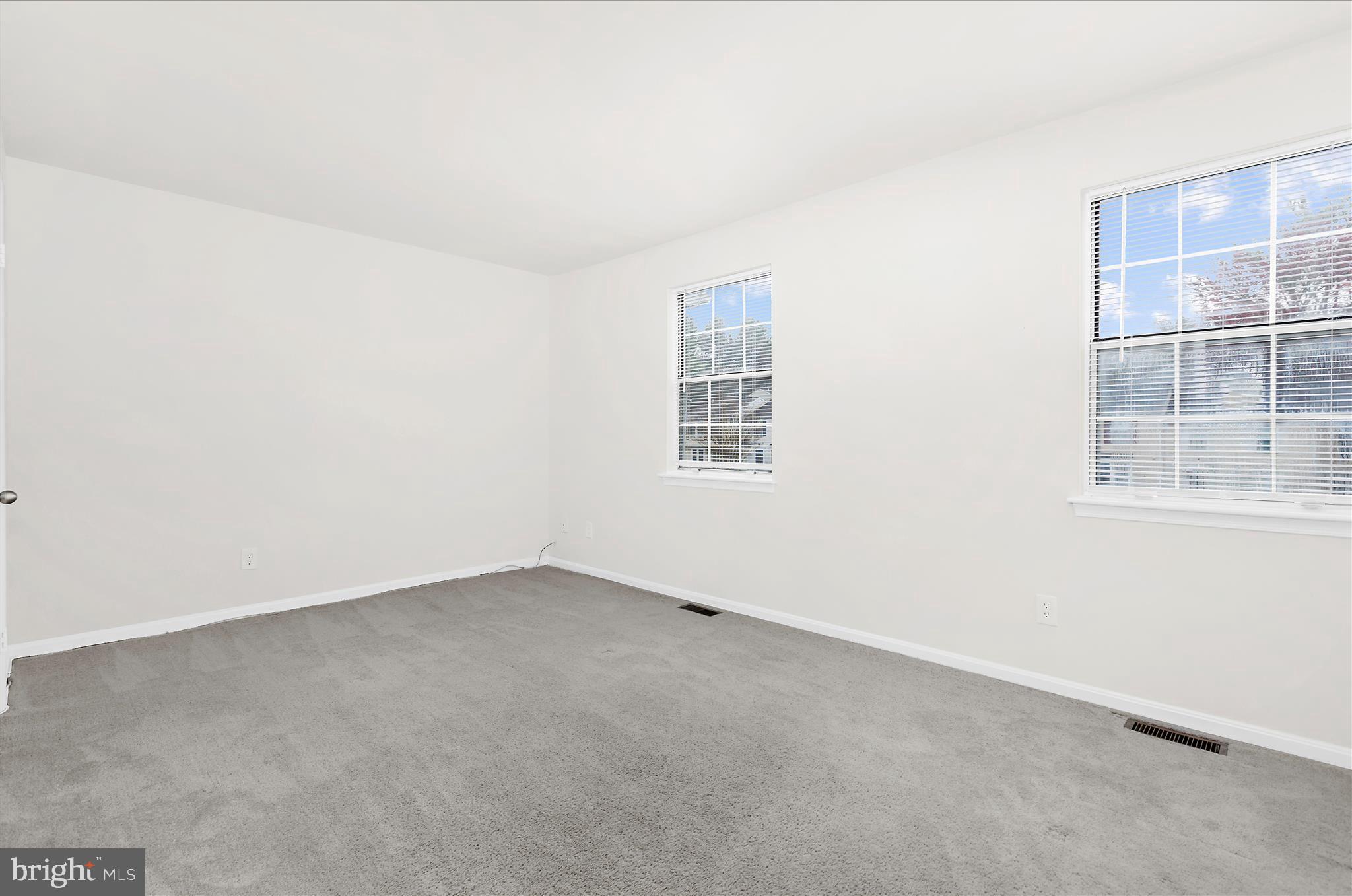 ULMSTEAD GARDENS - Residential