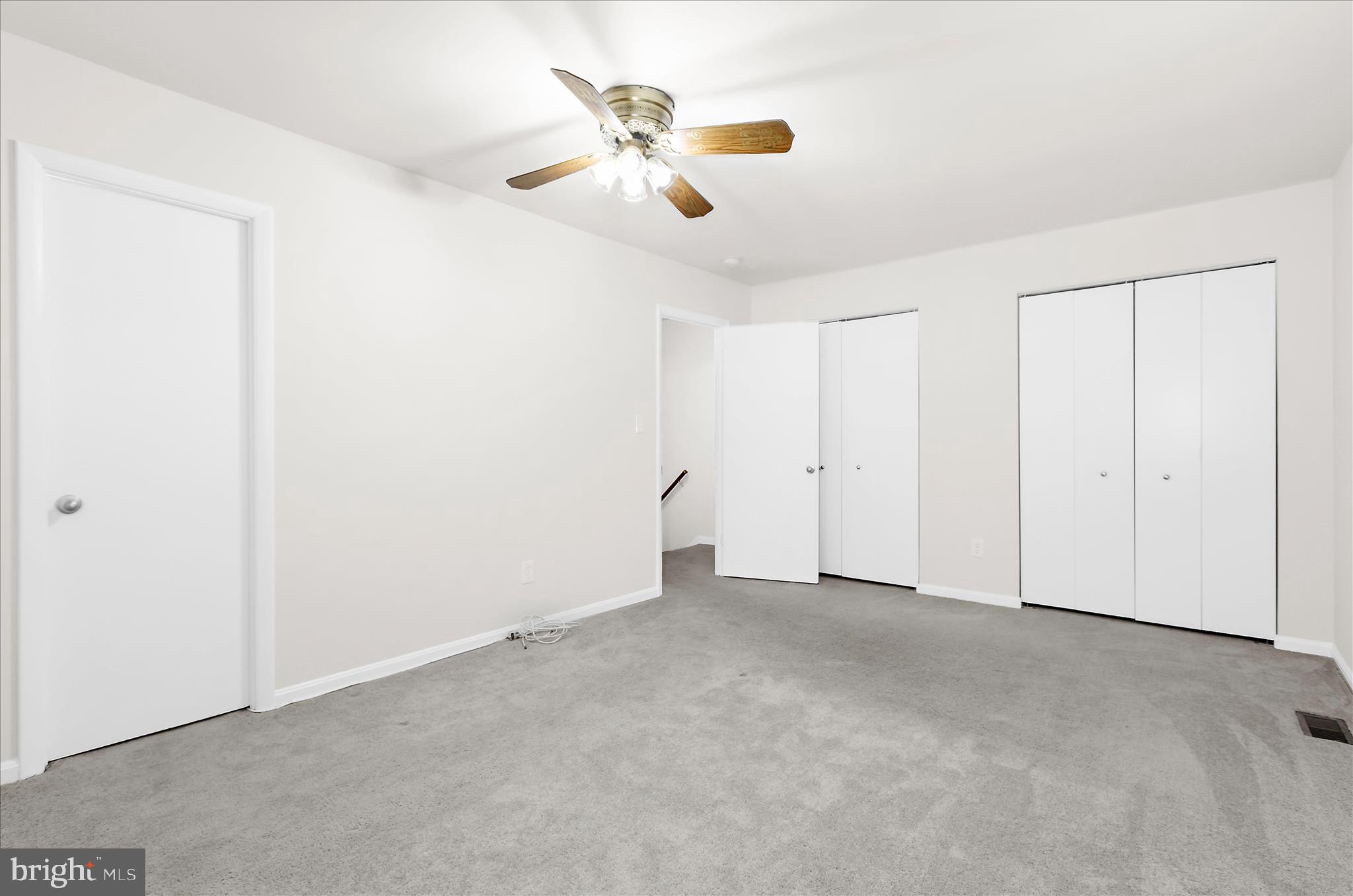 ULMSTEAD GARDENS - Residential