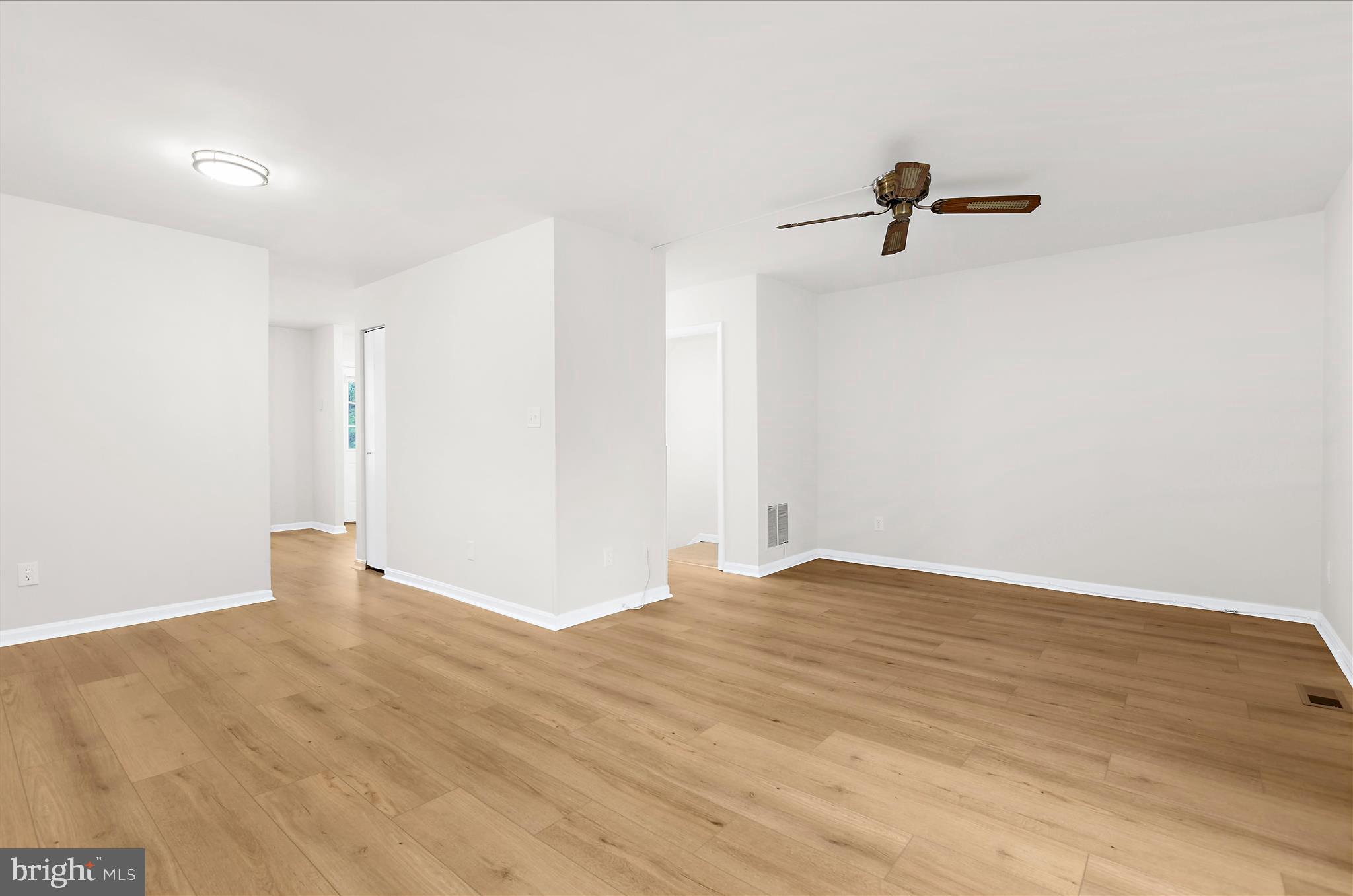 ULMSTEAD GARDENS - Residential