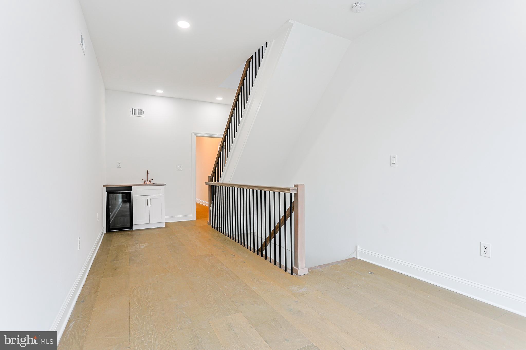 PHILADELPHIA - Residential