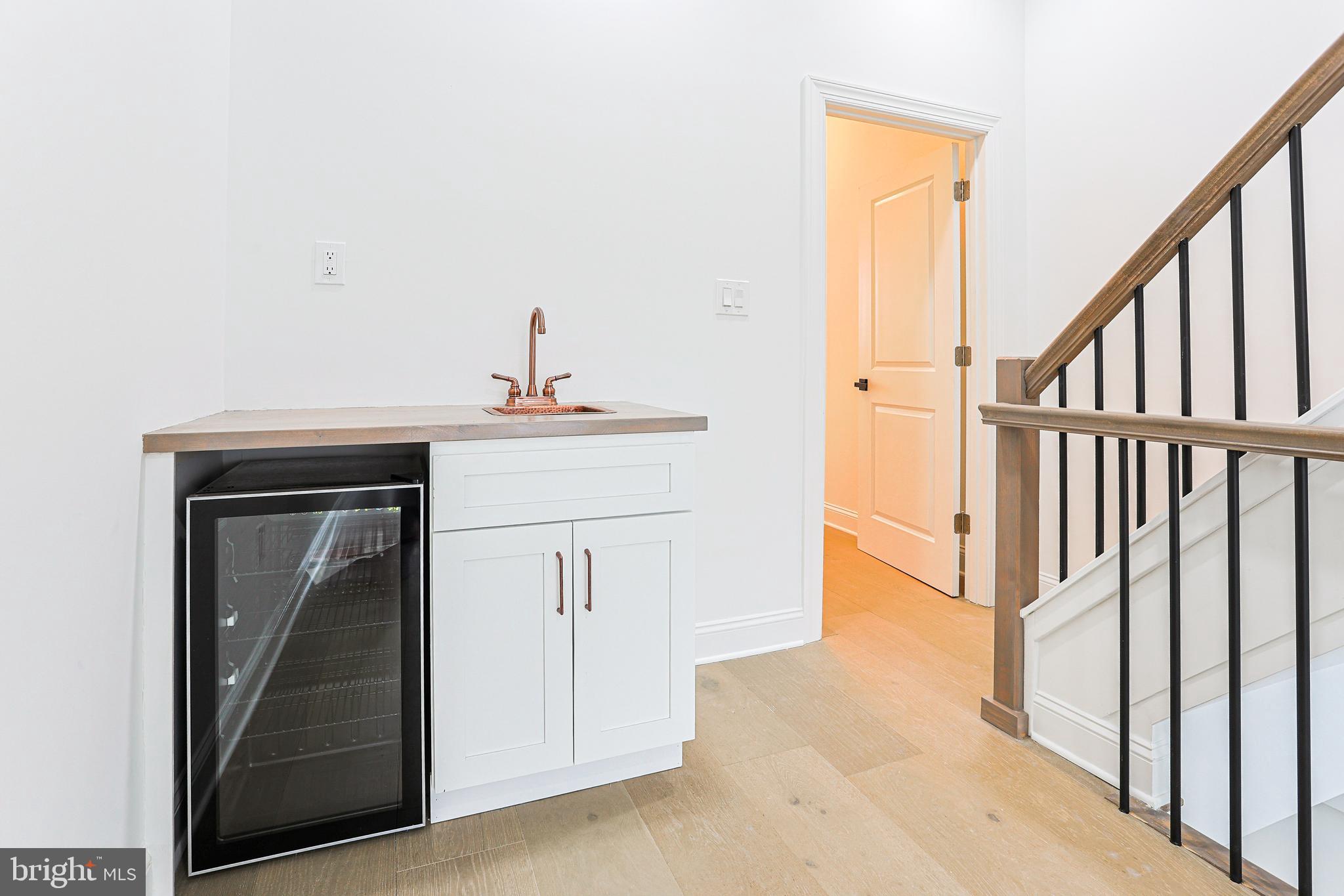 PHILADELPHIA - Residential