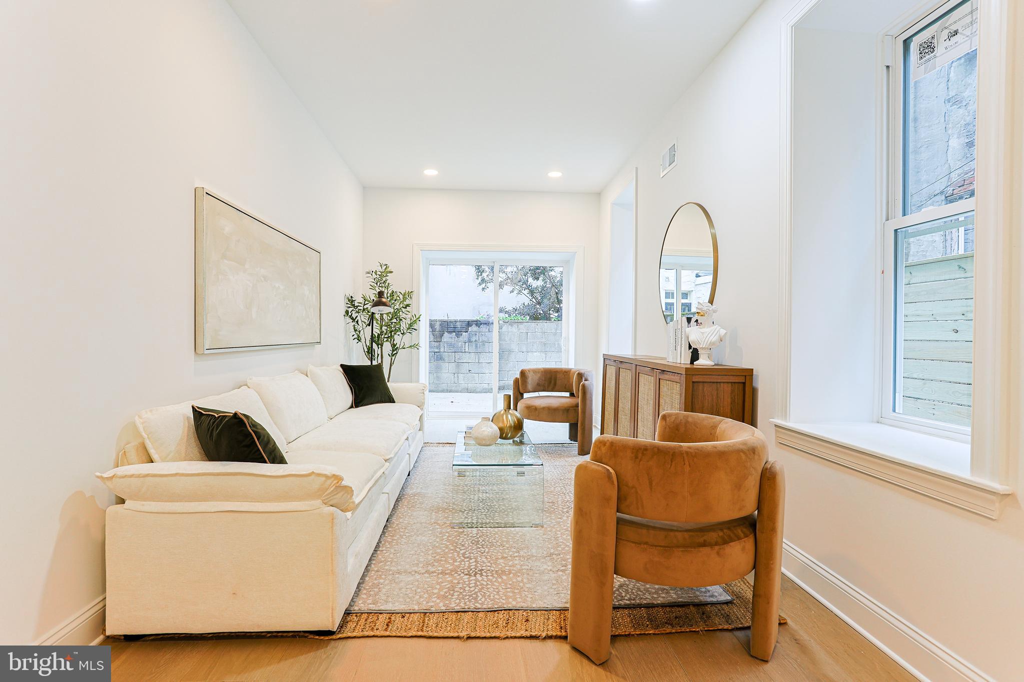 PHILADELPHIA - Residential