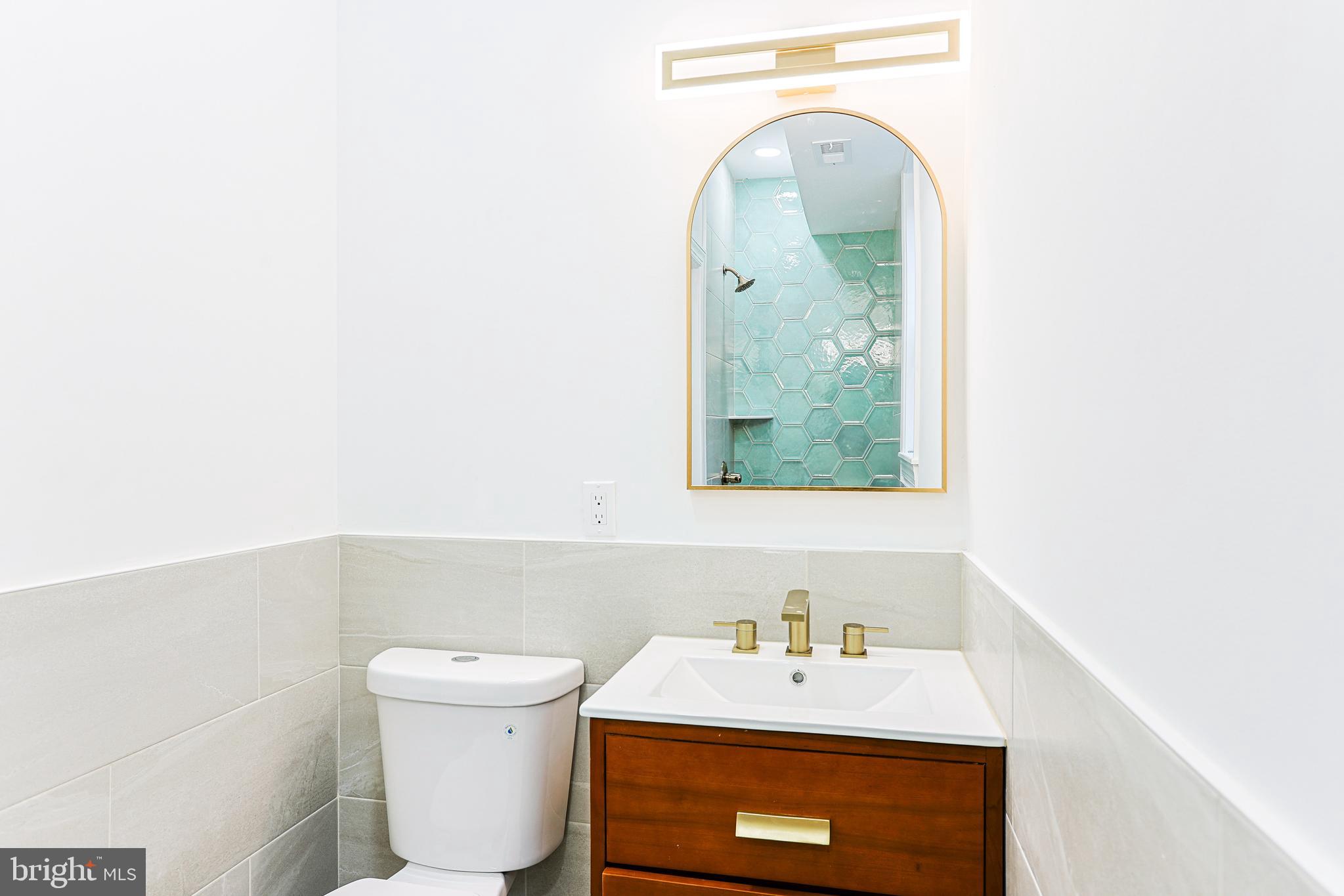 PHILADELPHIA - Residential