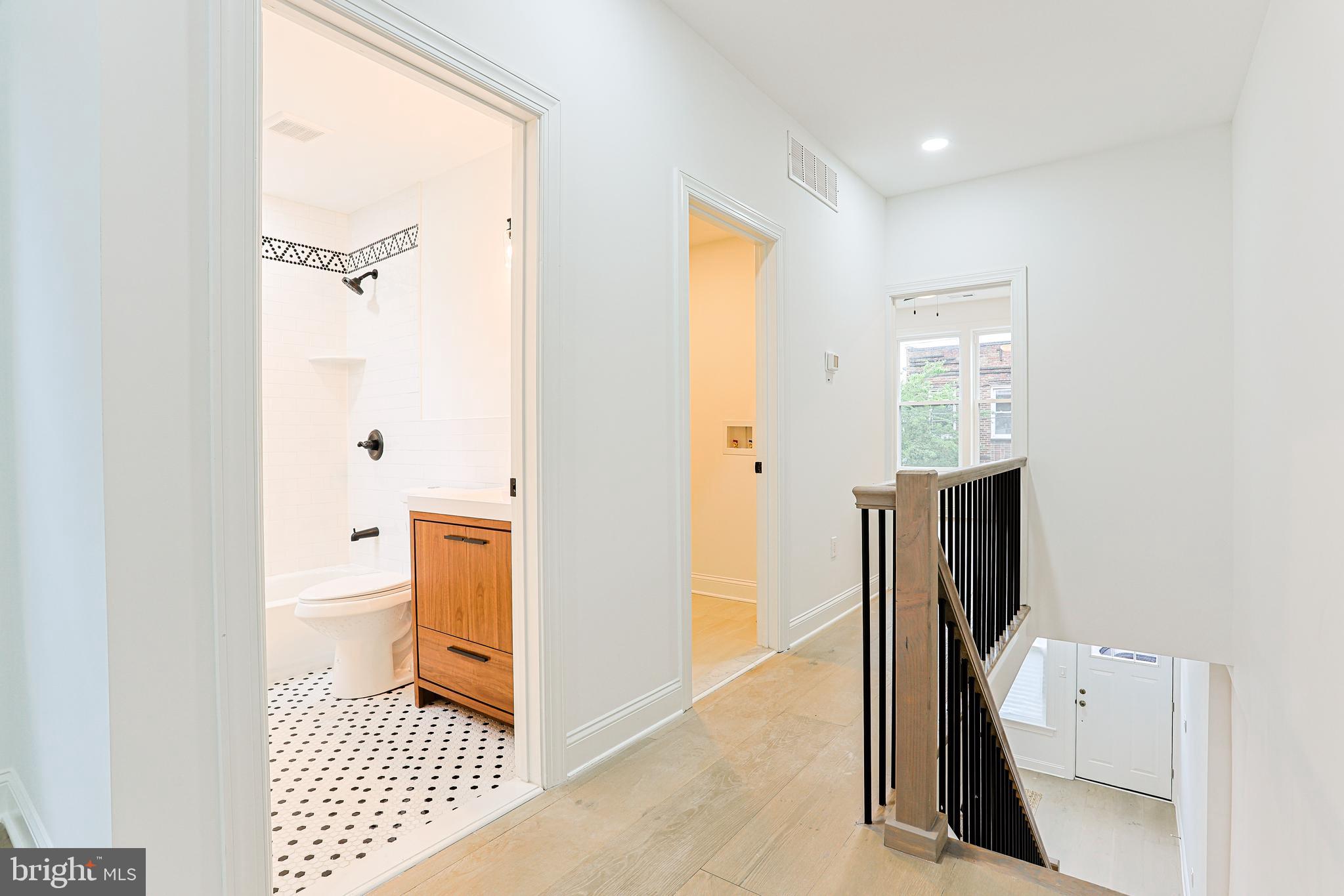 PHILADELPHIA - Residential