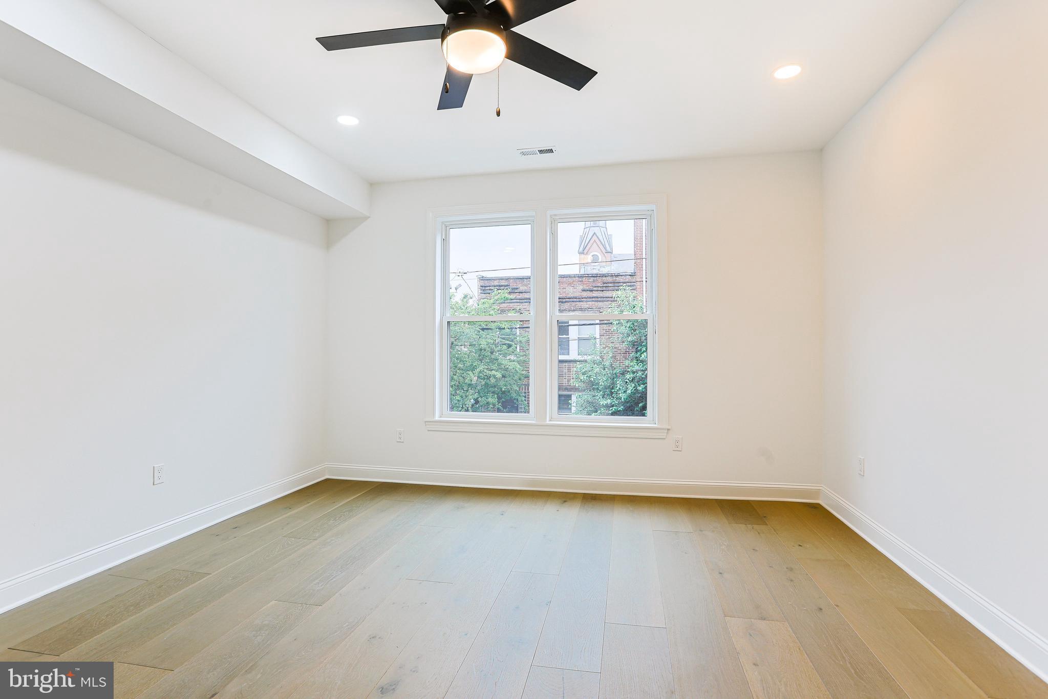 PHILADELPHIA - Residential