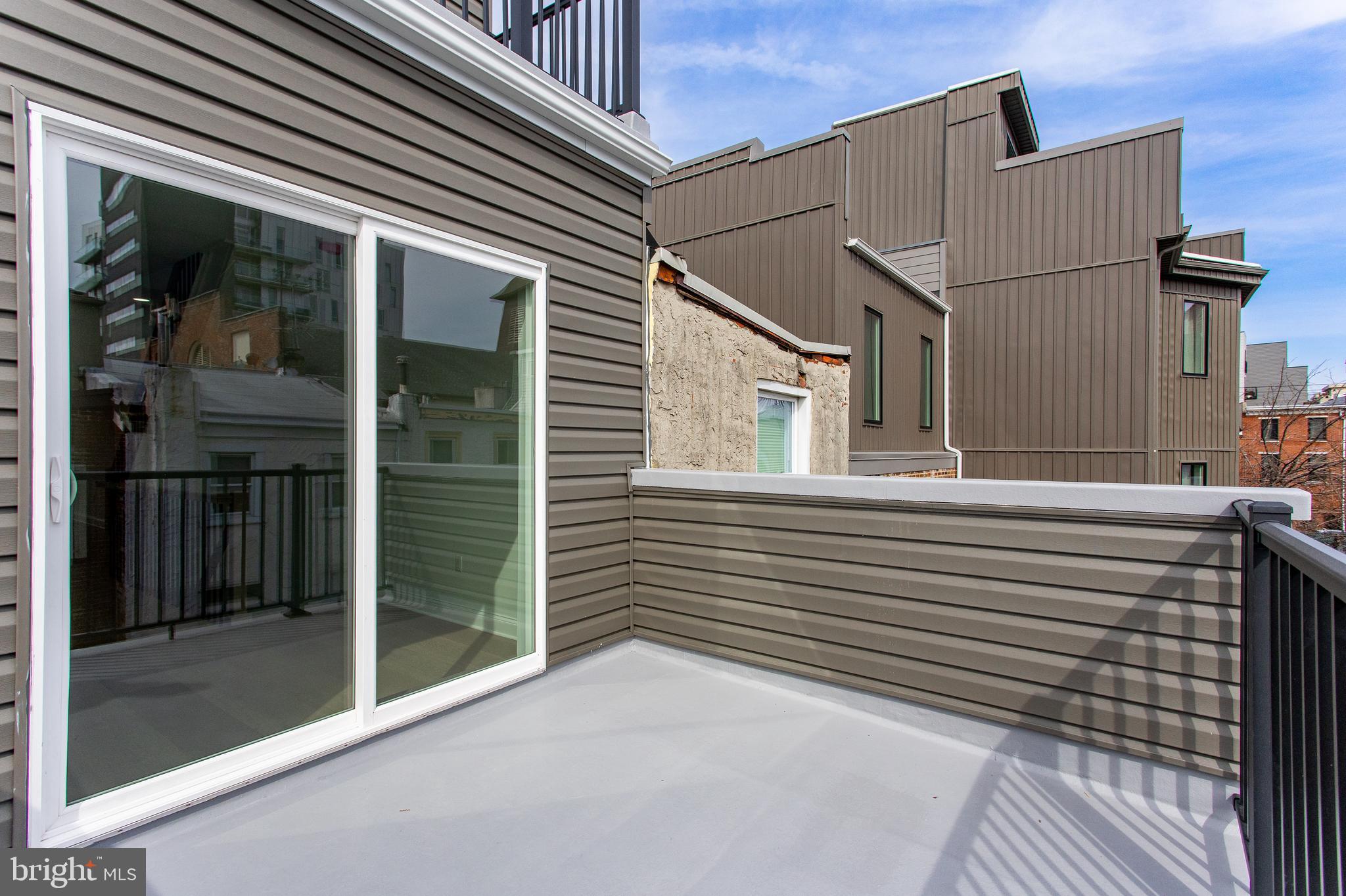 PHILADELPHIA - Residential