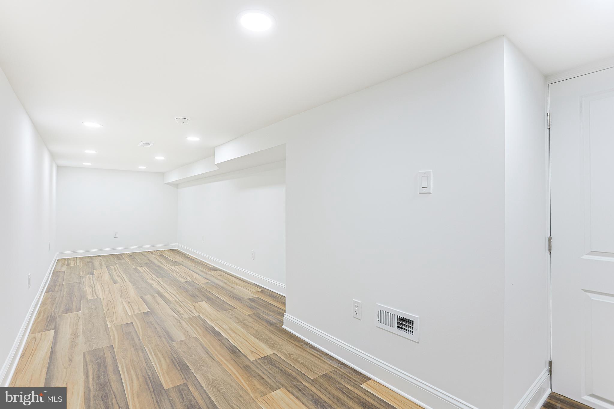 PHILADELPHIA - Residential