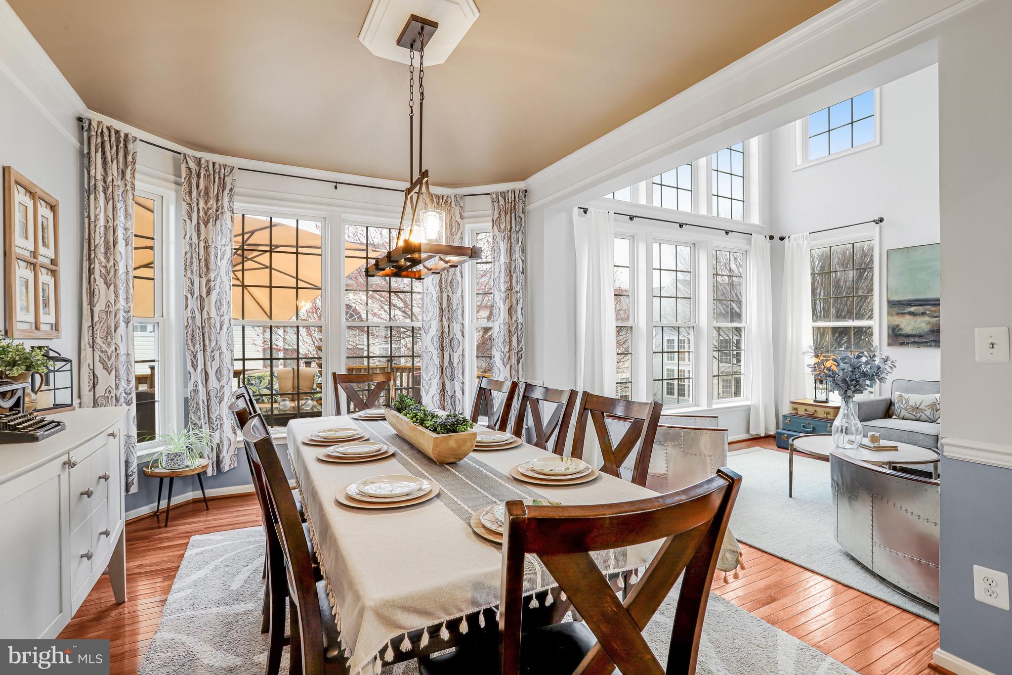 BROADLANDS - Residential