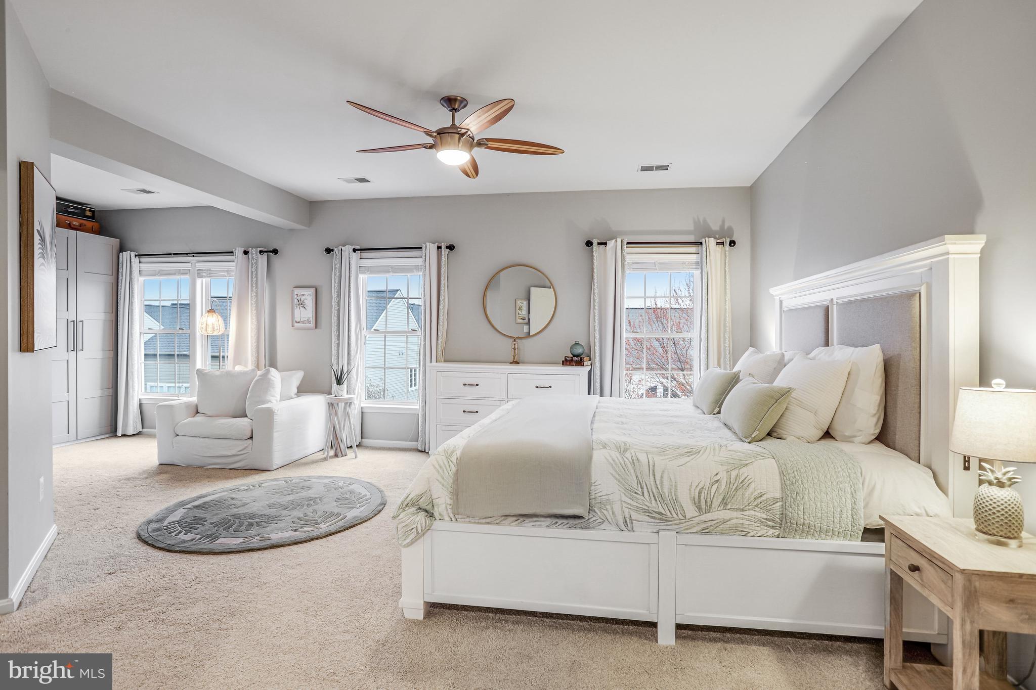 BROADLANDS - Residential