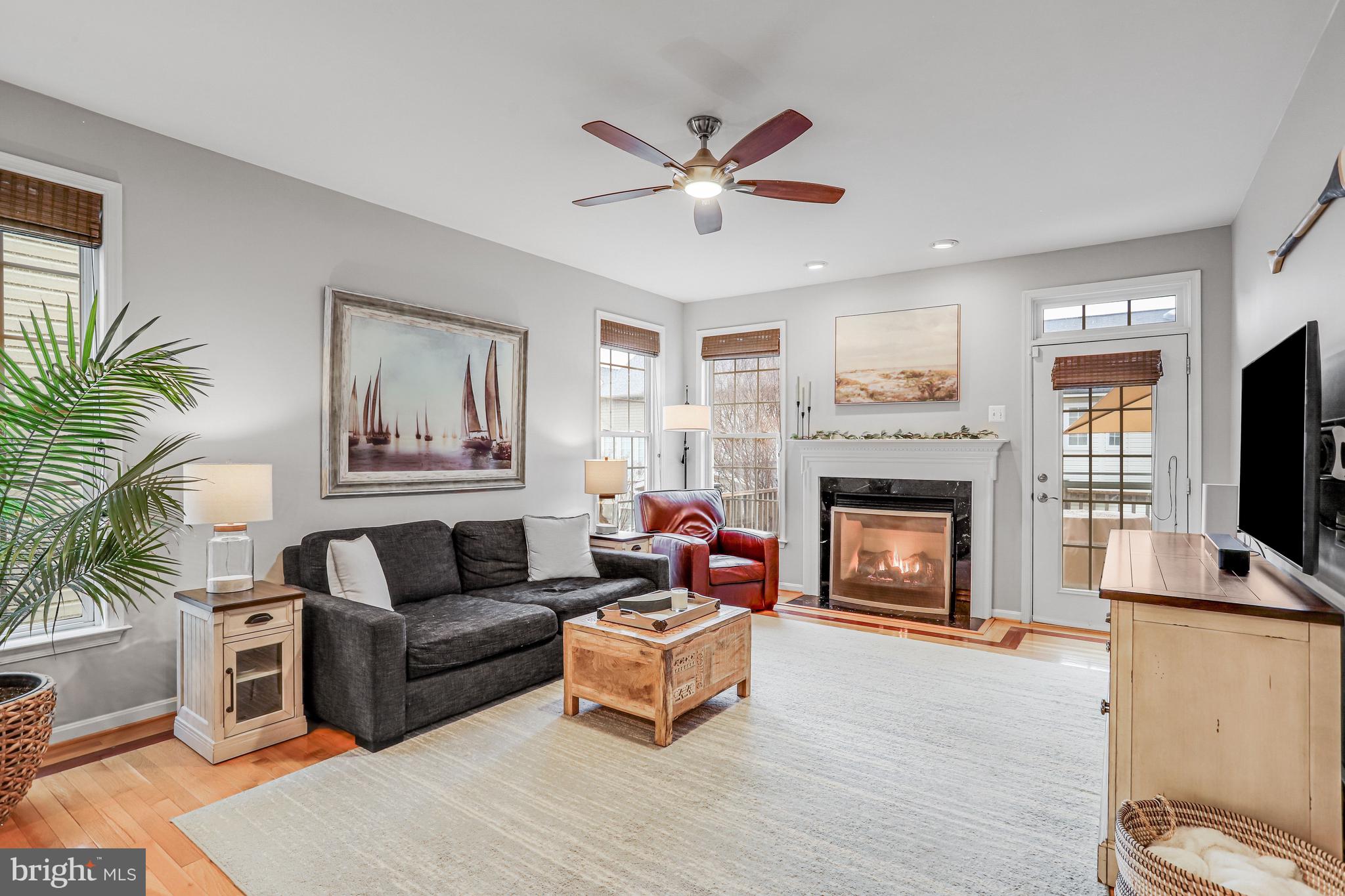 BROADLANDS - Residential